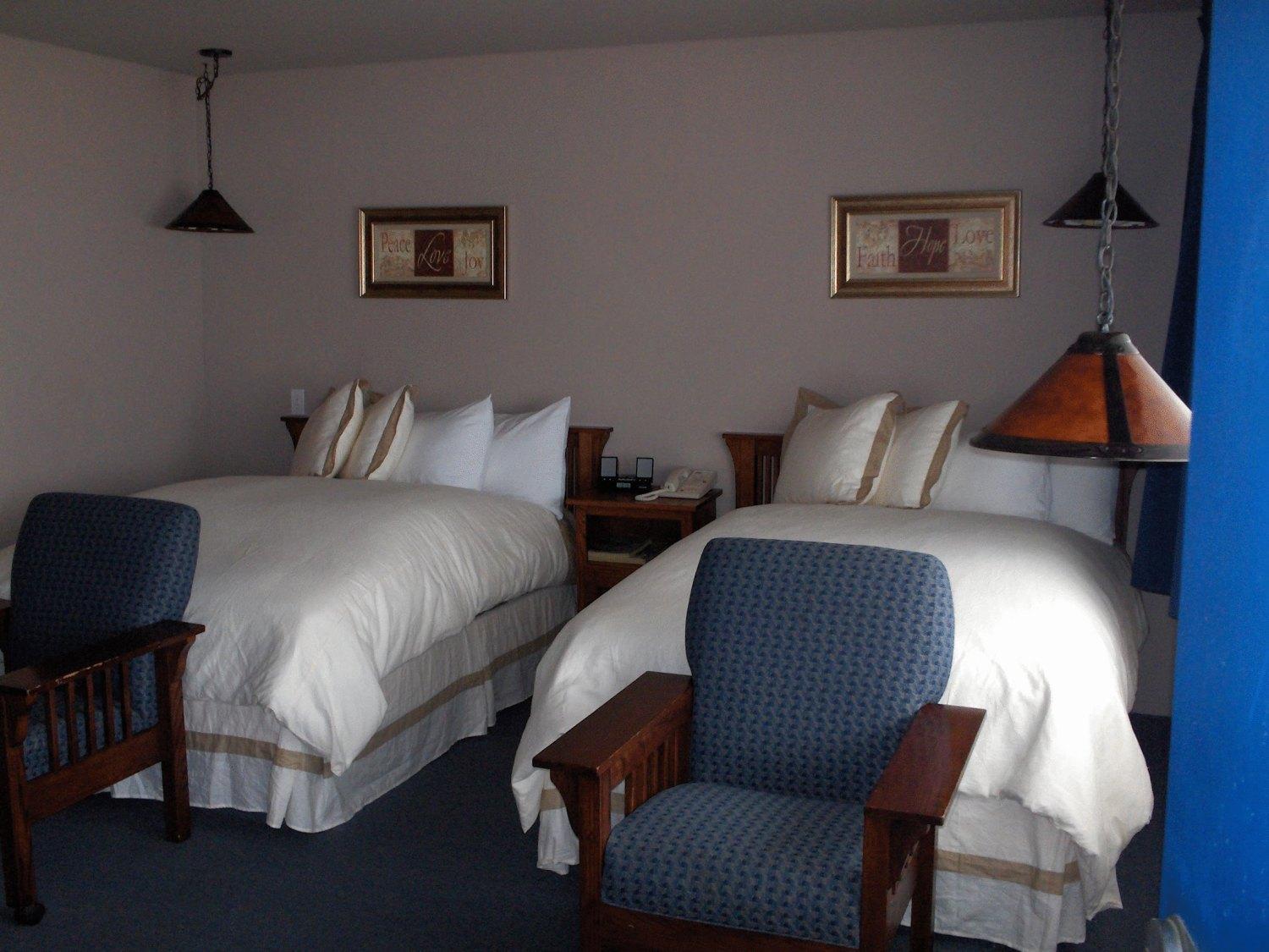 Double Room with Two Double Beds - Photo 3