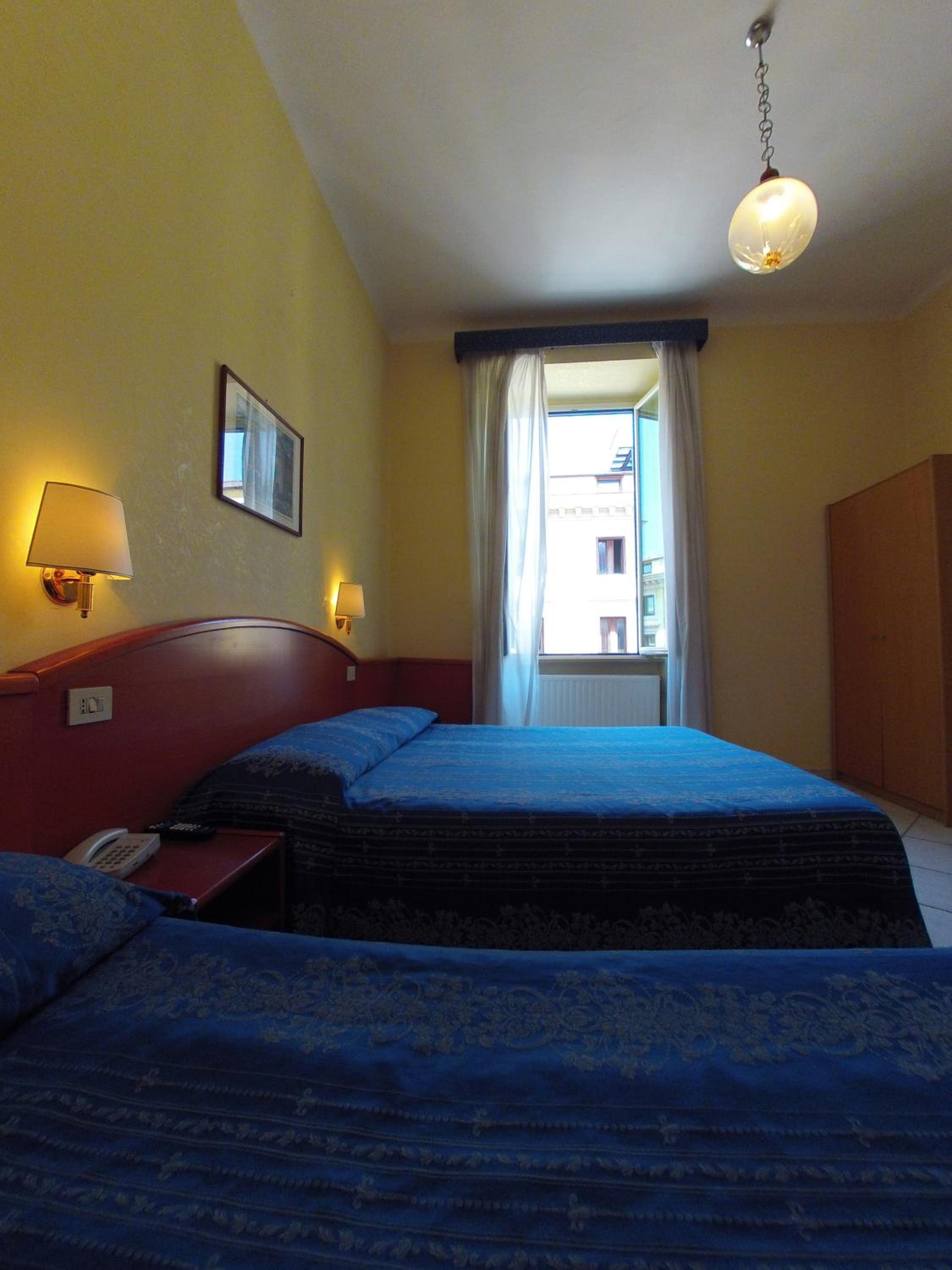 Triple Room photo 3