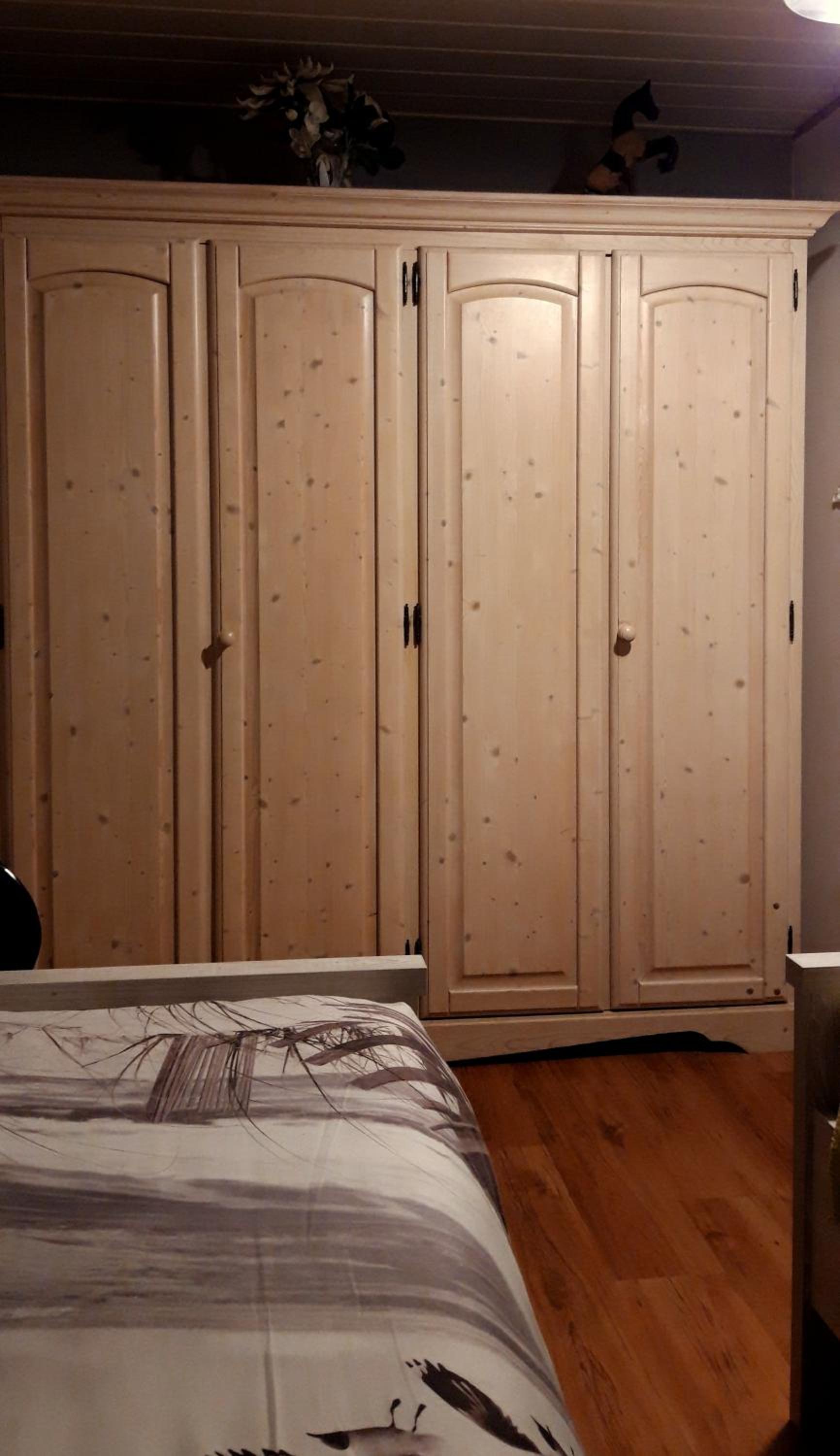 Budget Double Room - Photo 9