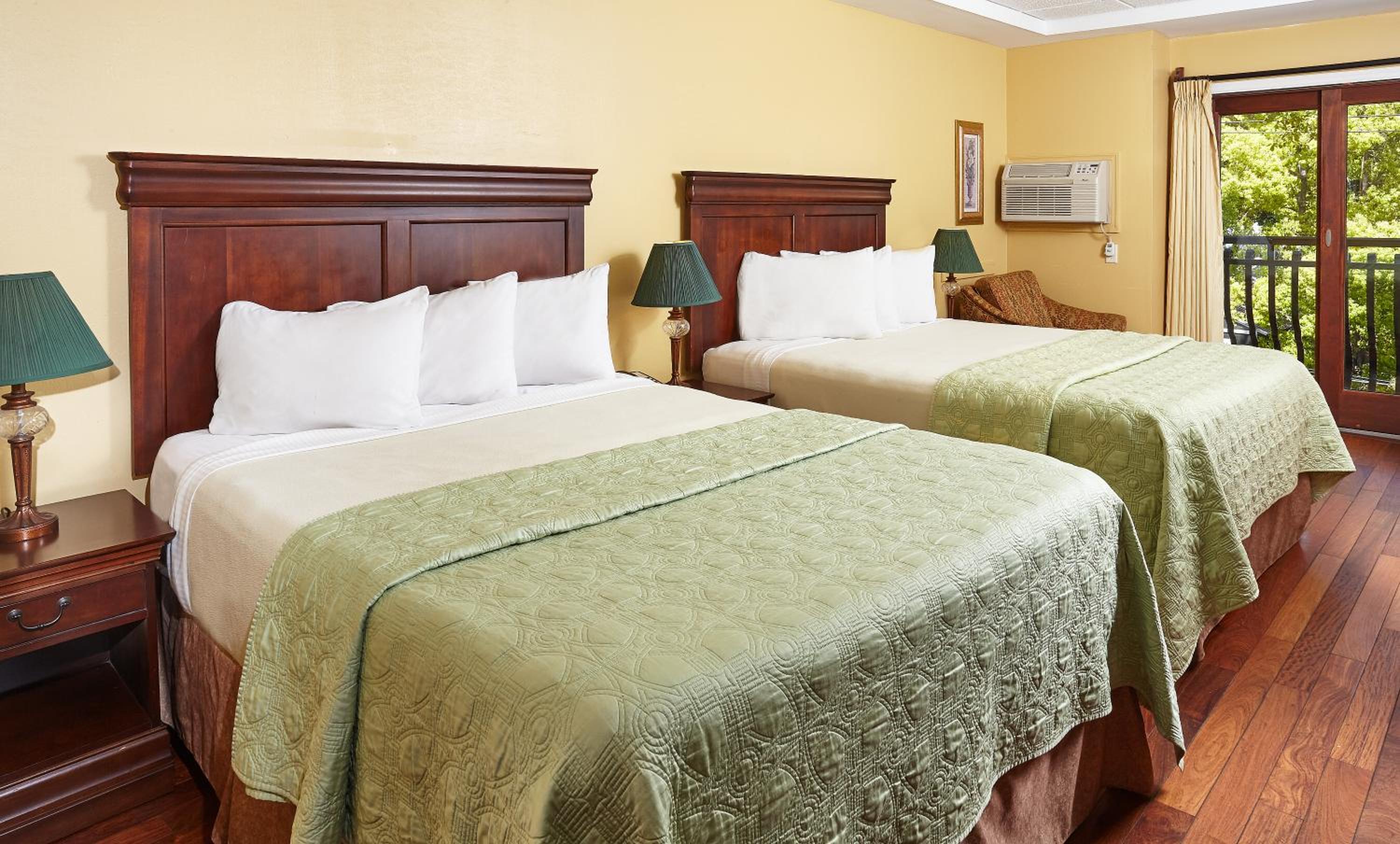 Standard Queen Room - Photo 4