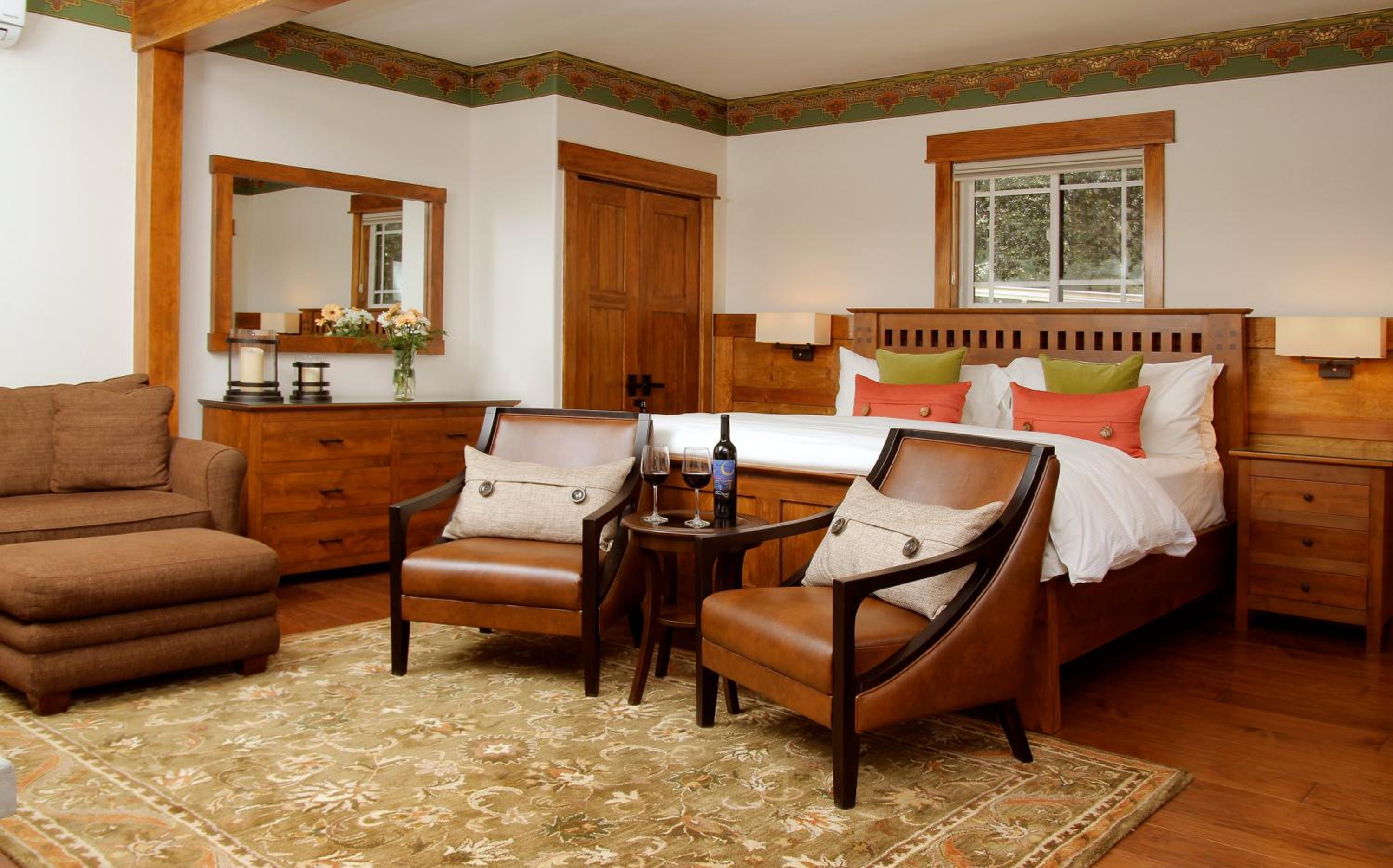 Deluxe King Room