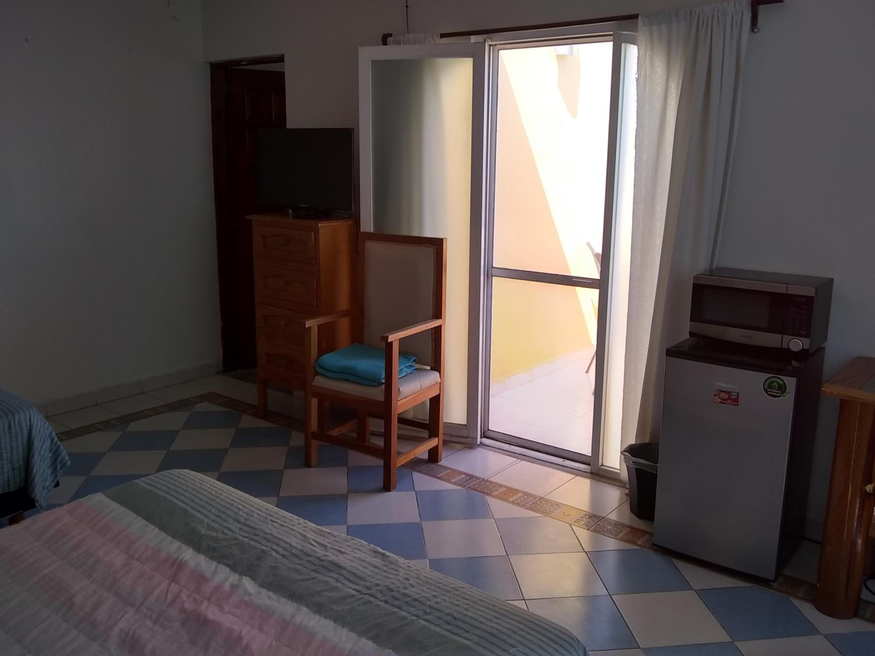Large Double Room photo 1