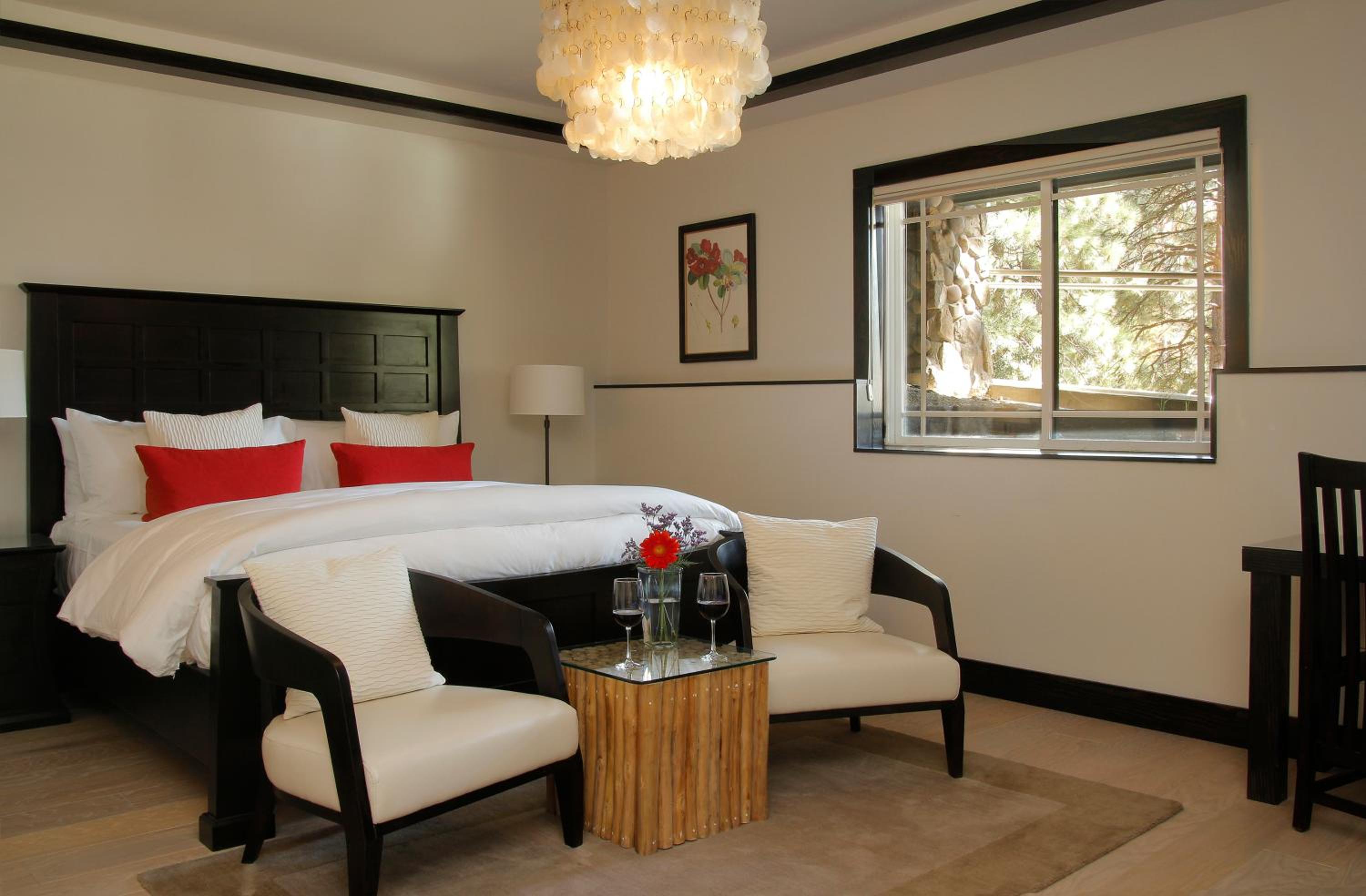 King Room with Spa Bath