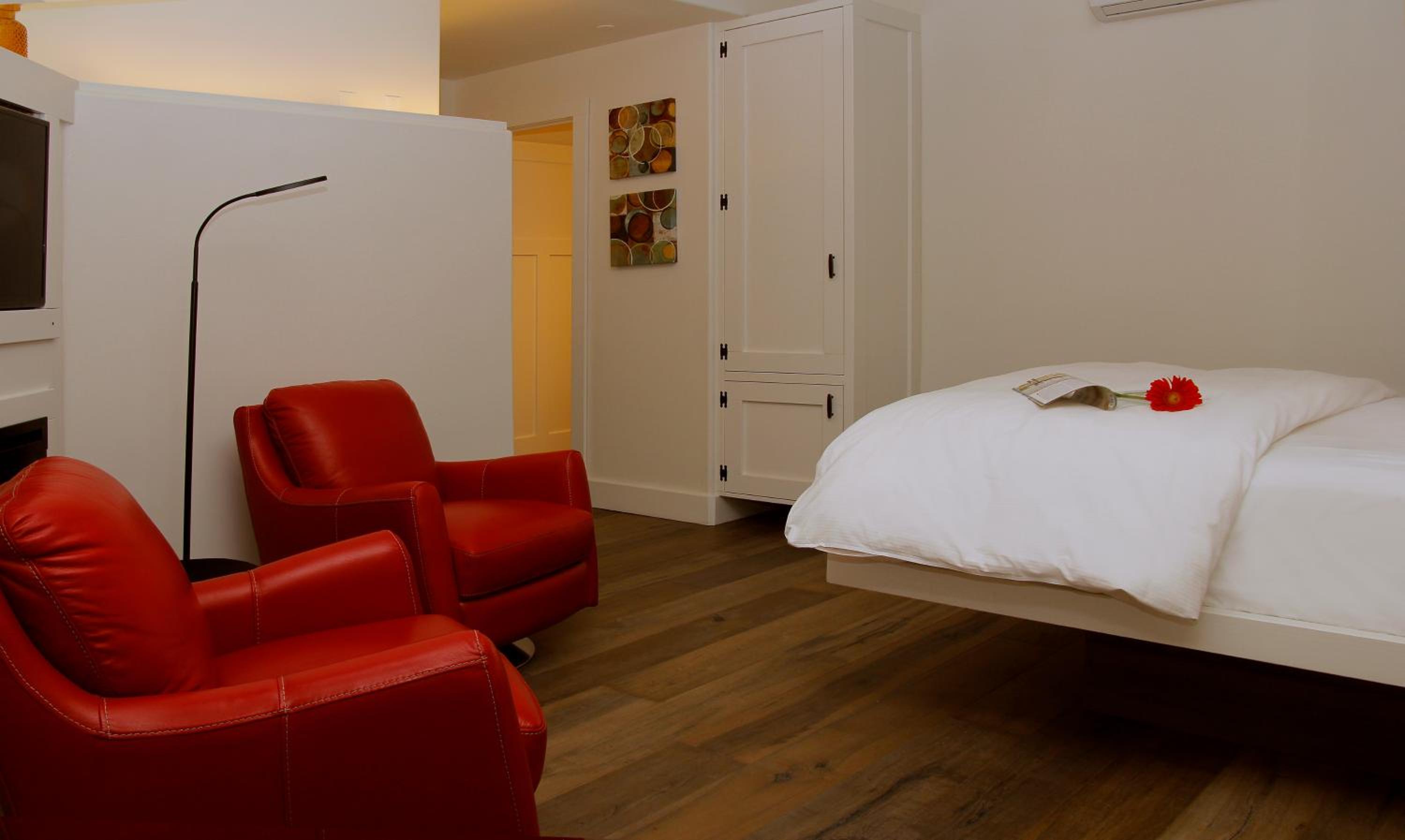 Queen Room photo 3