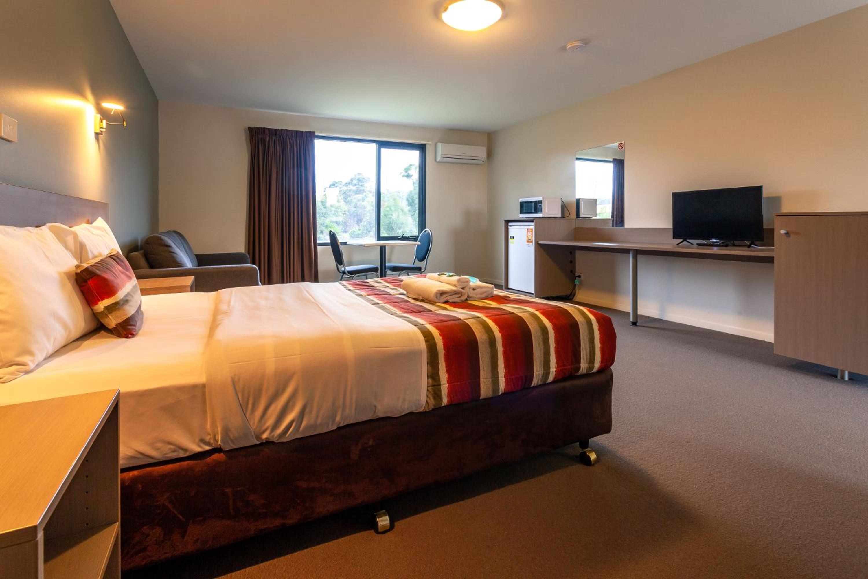 Standard Queen Room photo 3