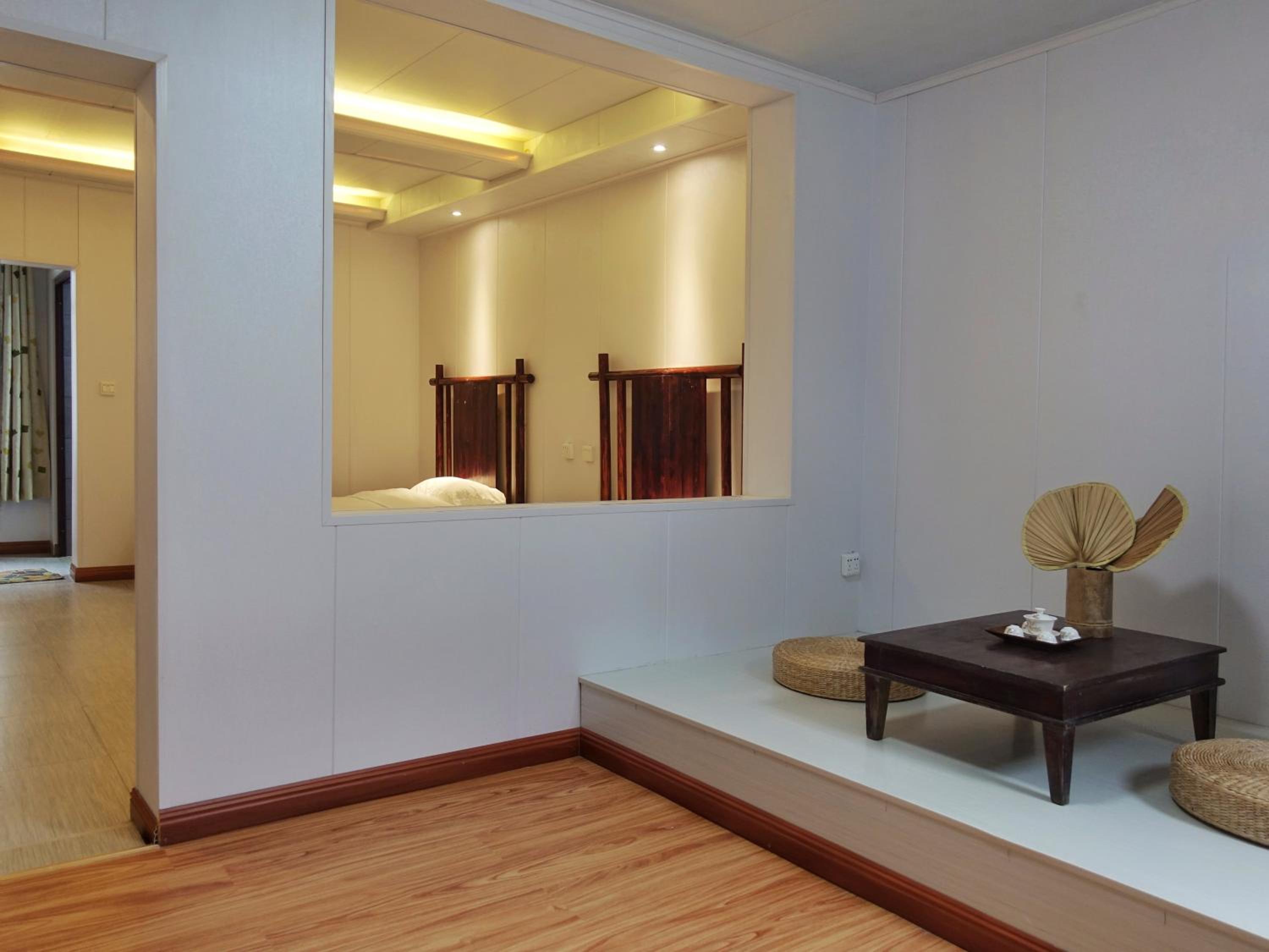 Standard Twin Room photo 2