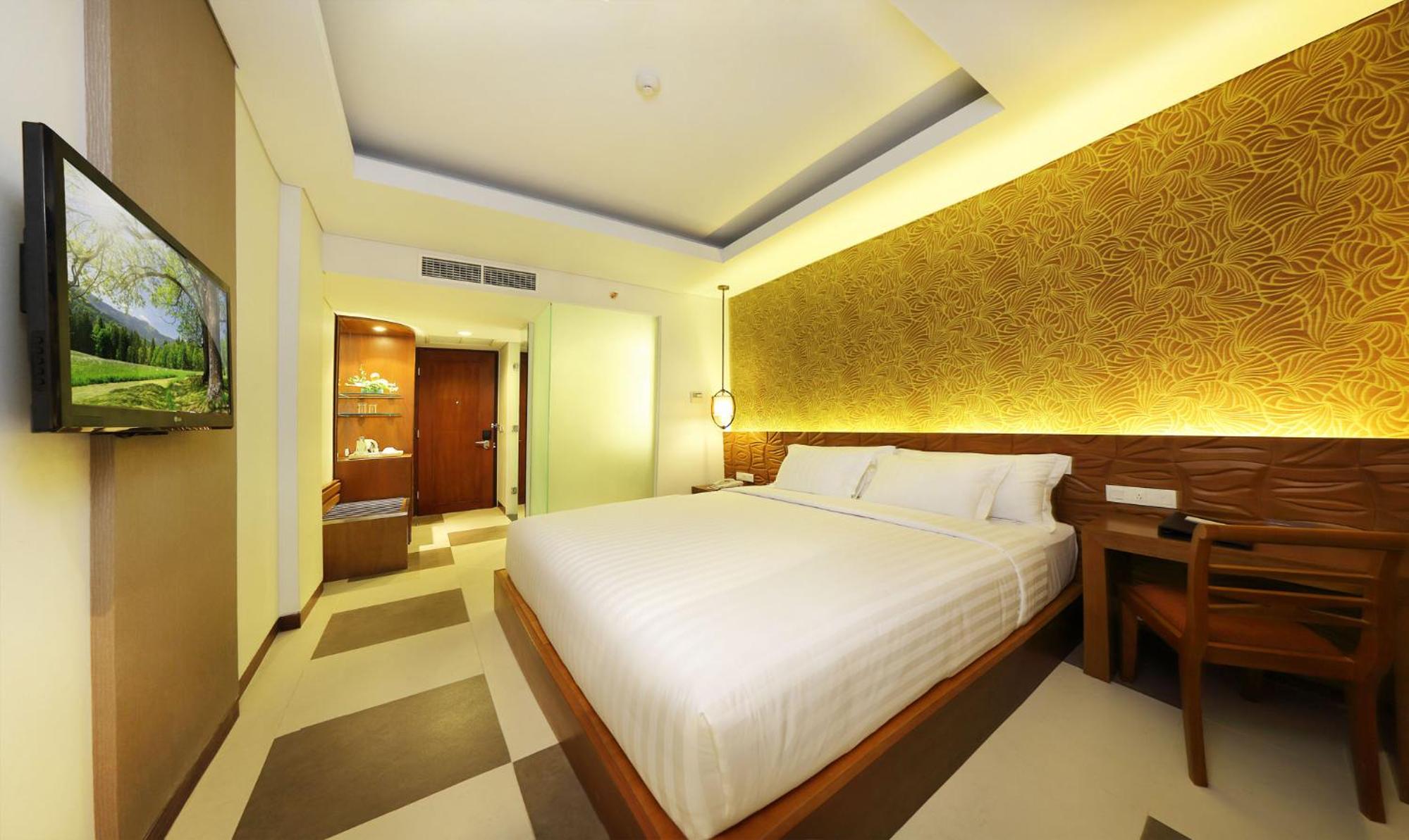 Superior Double or Twin Room photo 2