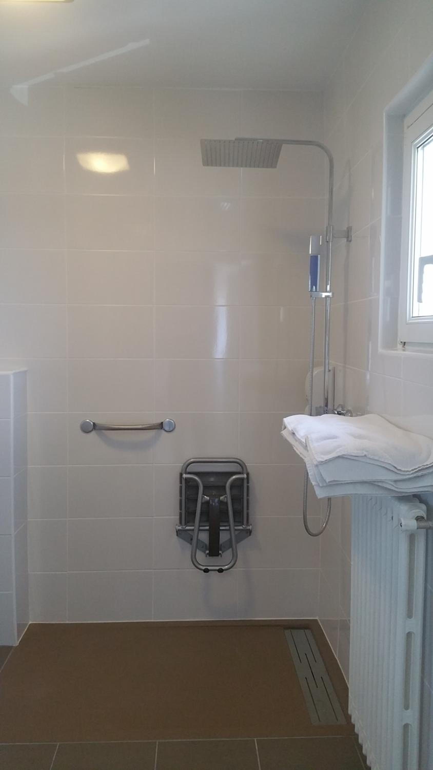 Triple Room with Sea View - Disability Access photo 2