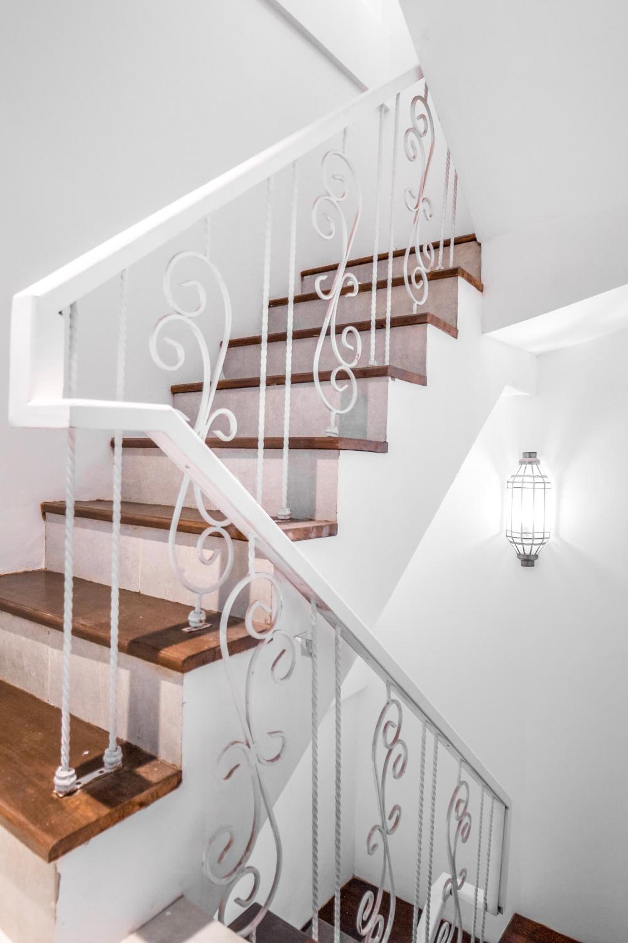 Two-Bedroom Suite - Photo 9