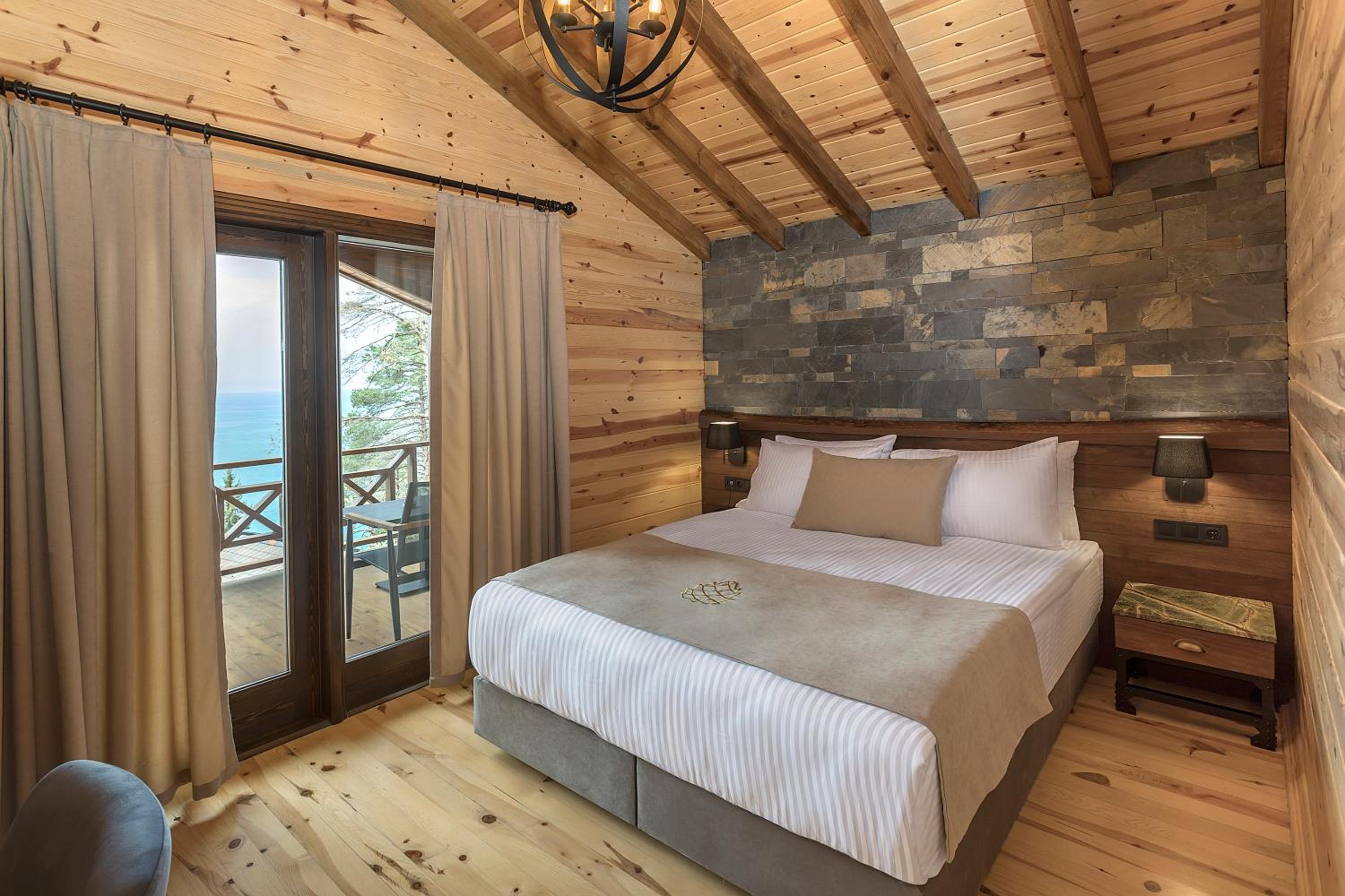 Duplex Bungalow with Balcony and Sea View - Photo 8