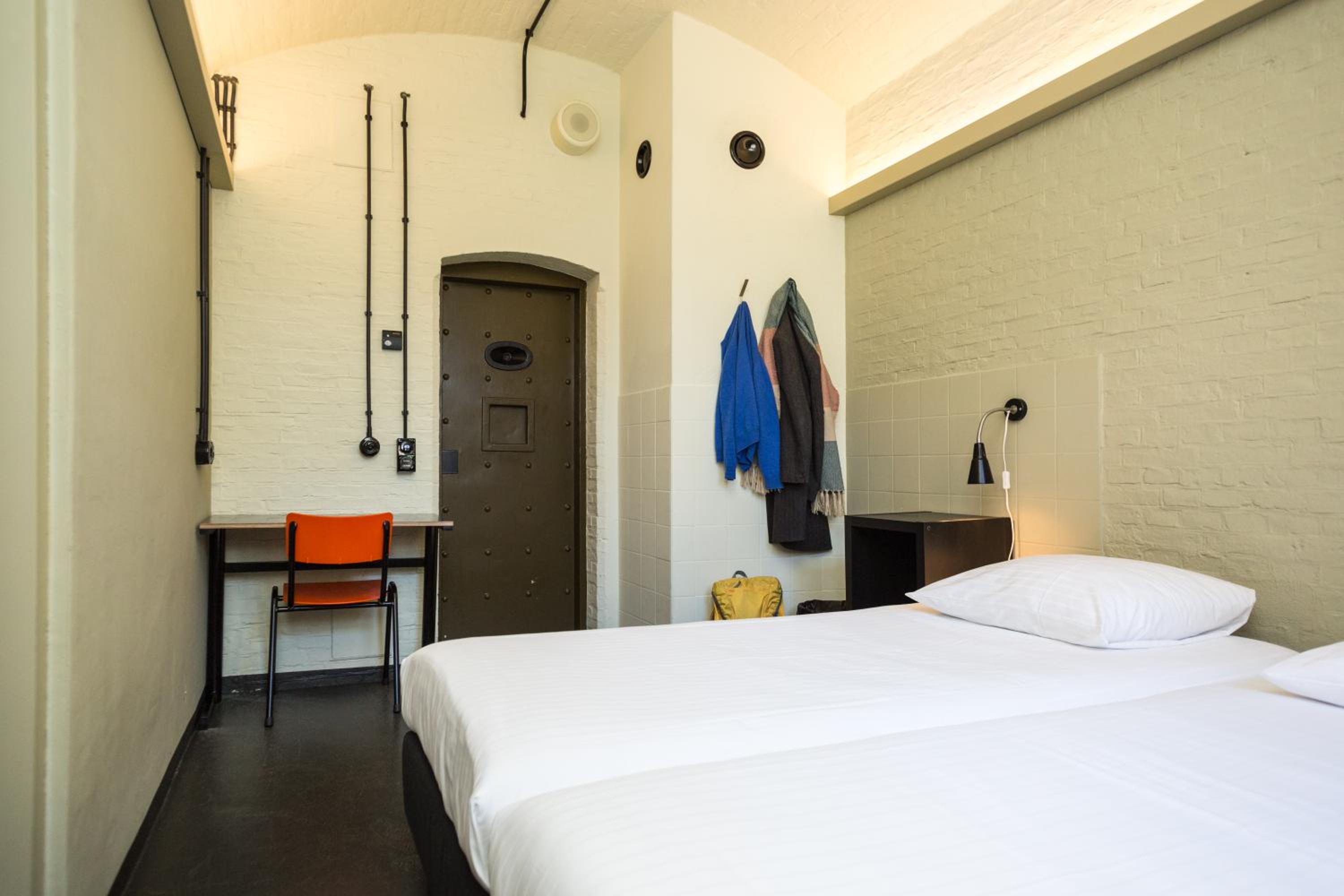 Double Room with Private Bathroom photo 2