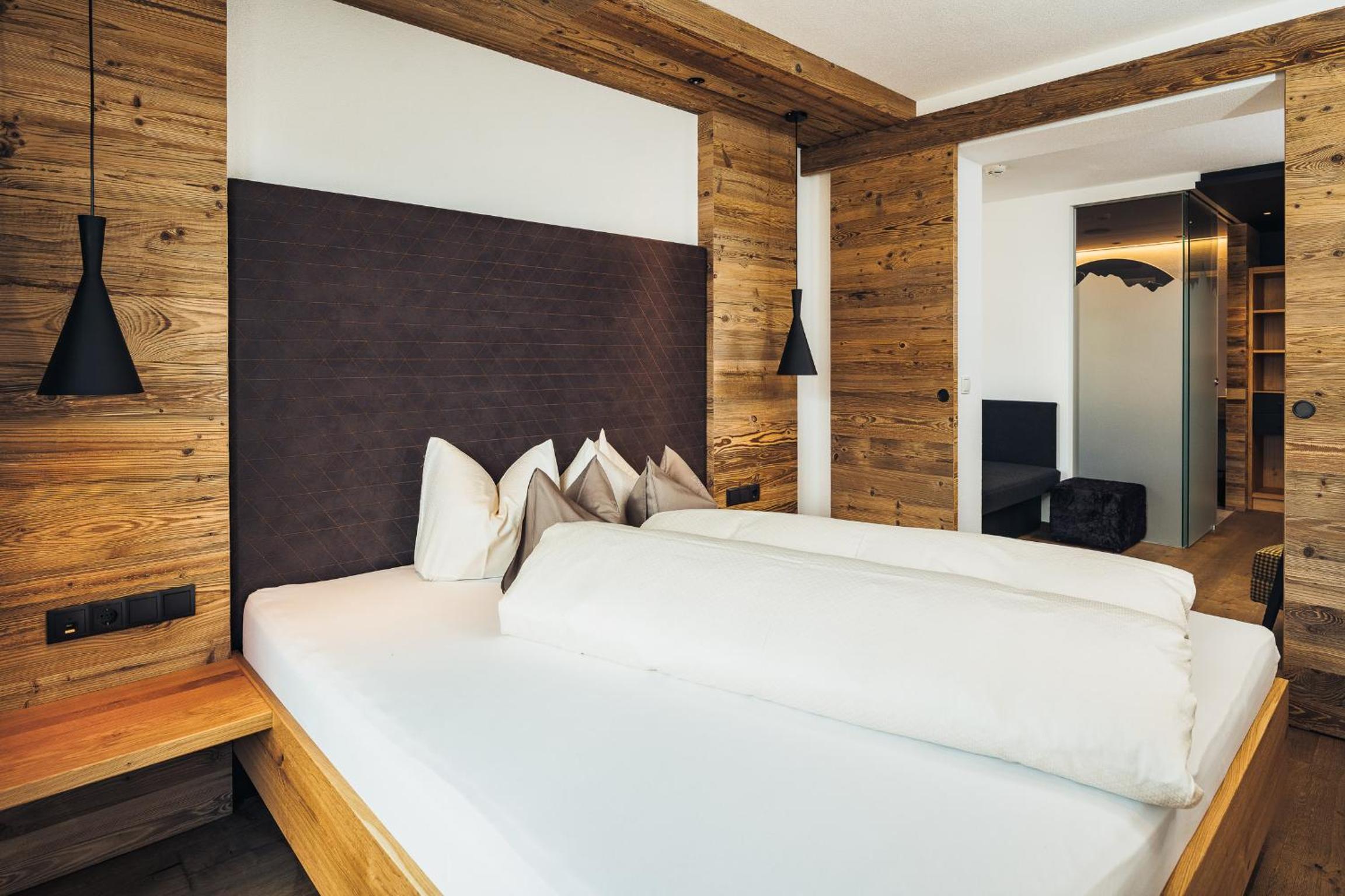 Suite with Balcony - Photo 1