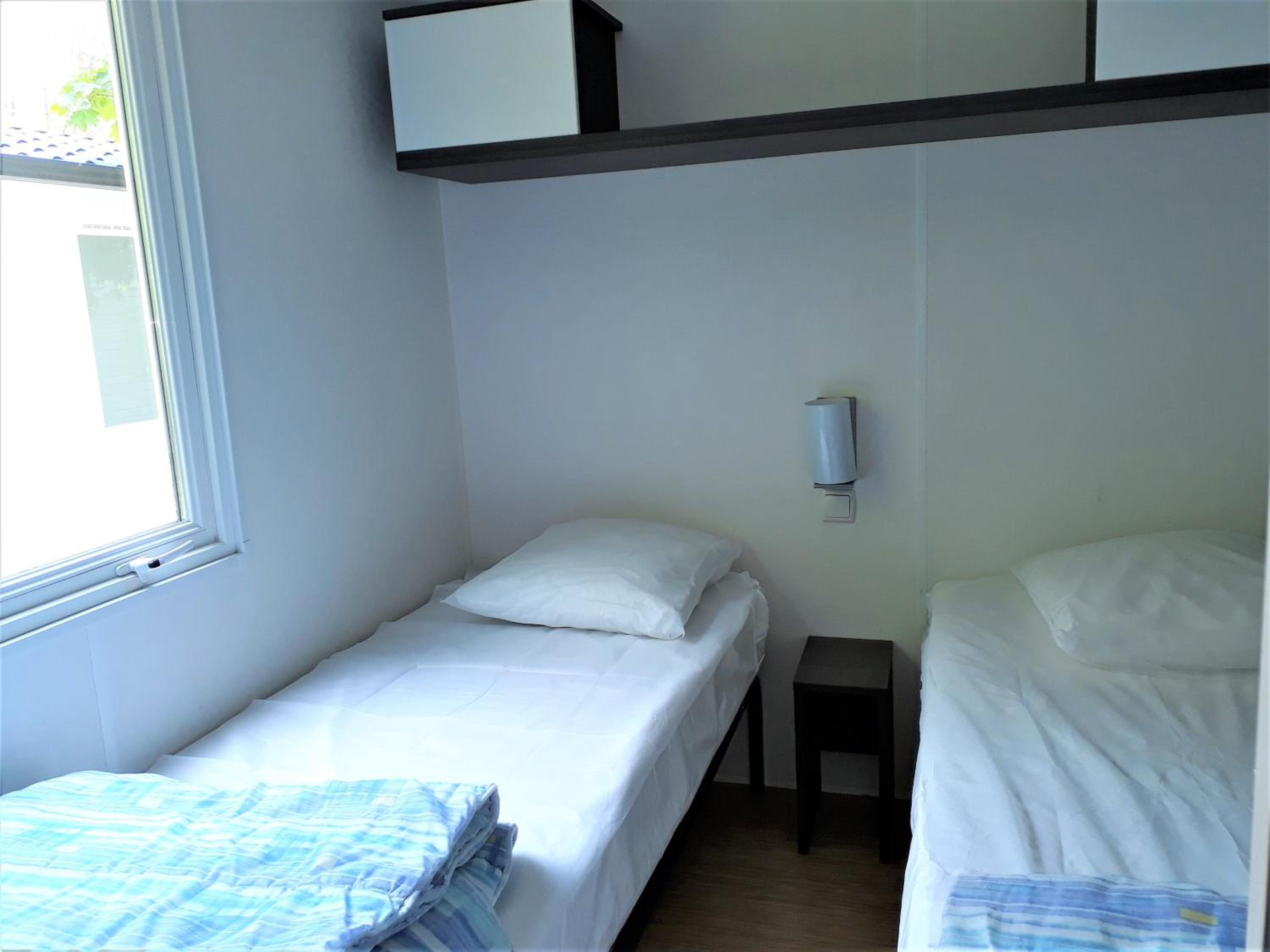 Mobile Home photo 1