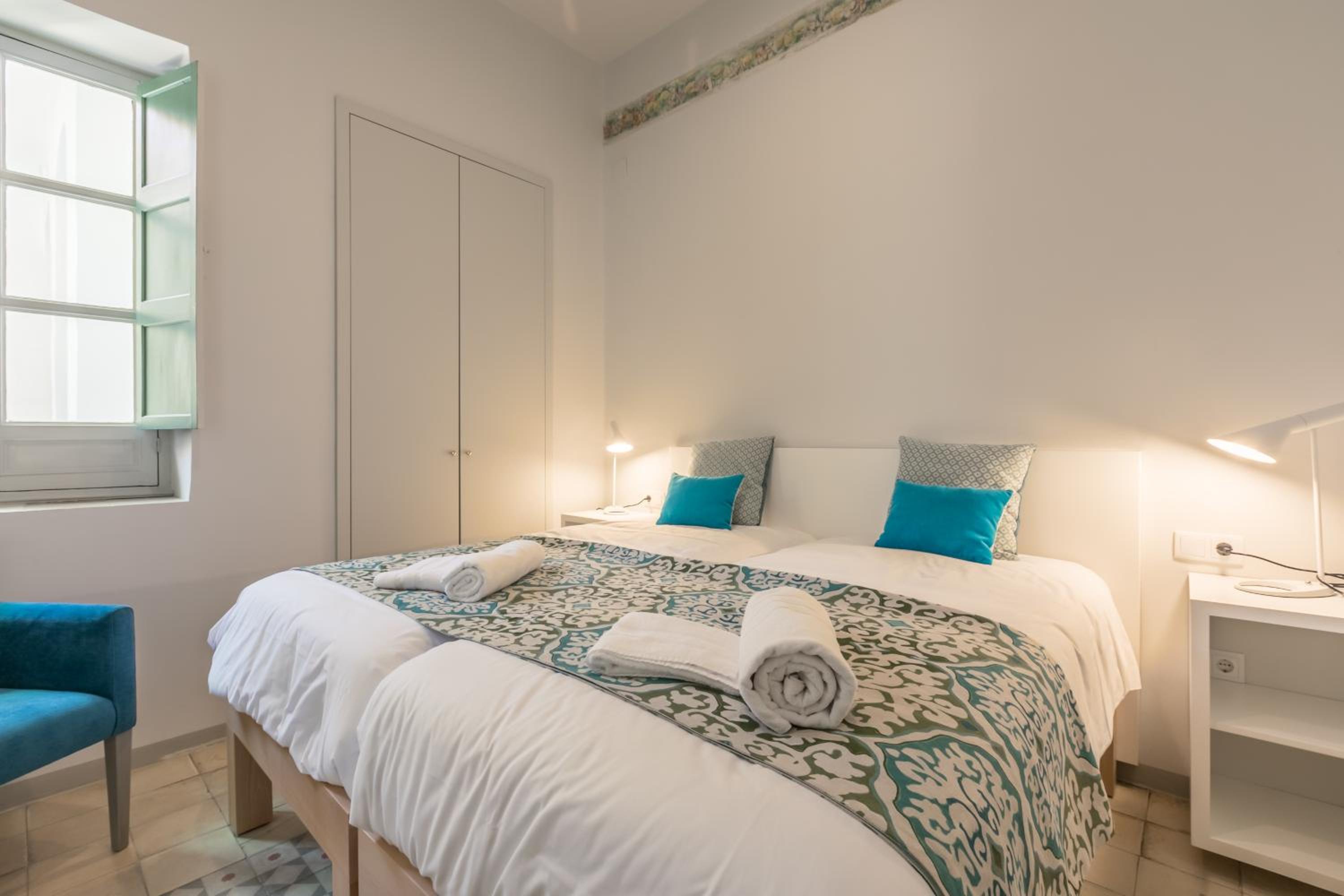 Apartamento con Balcón