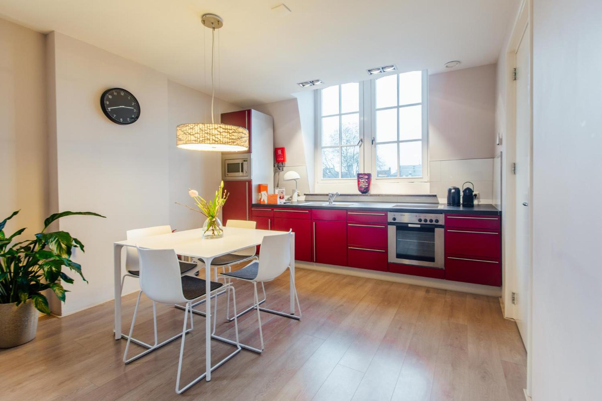 Studio Apartment photo 2