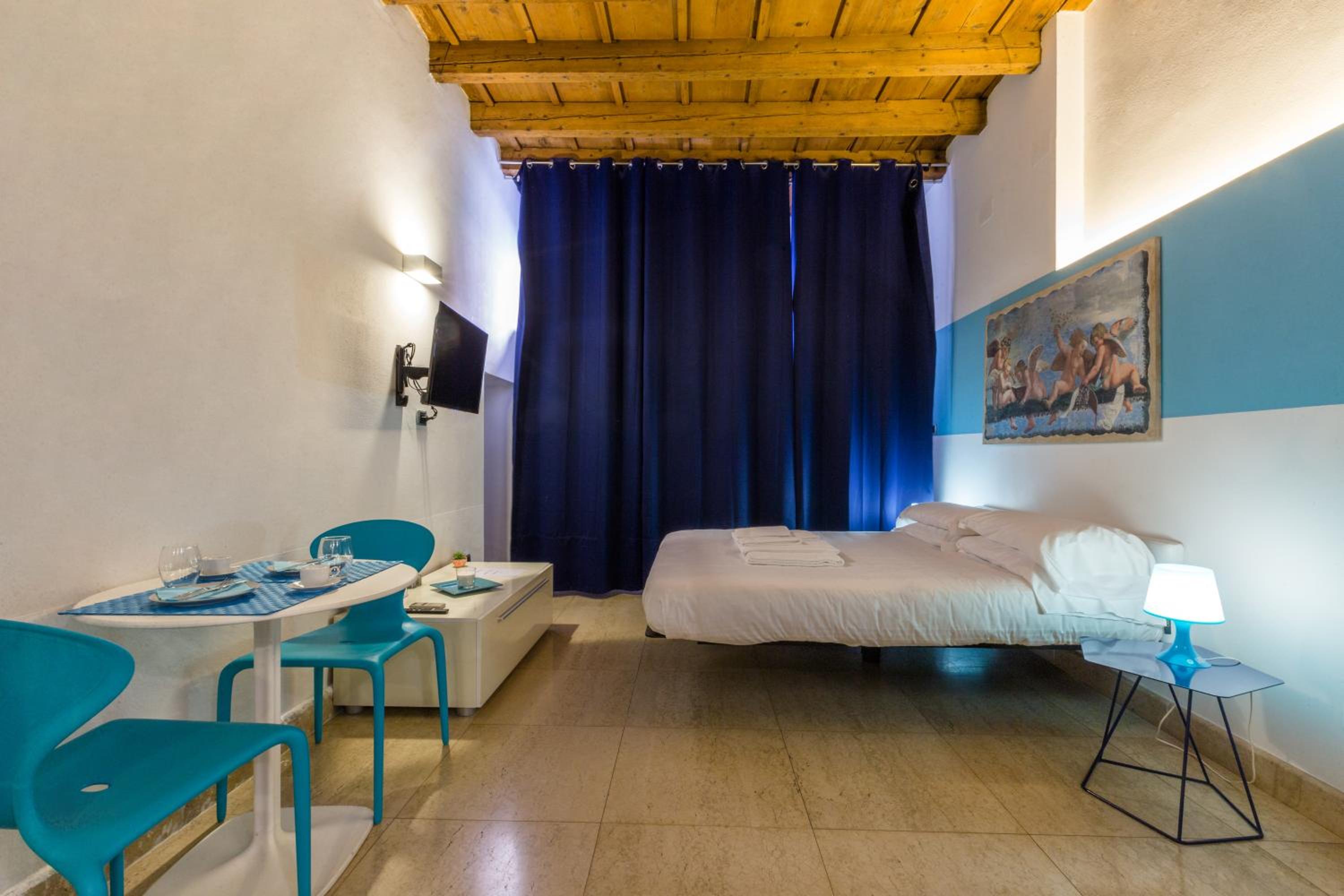 Deluxe Apartment - Ground Floor - Photo 3