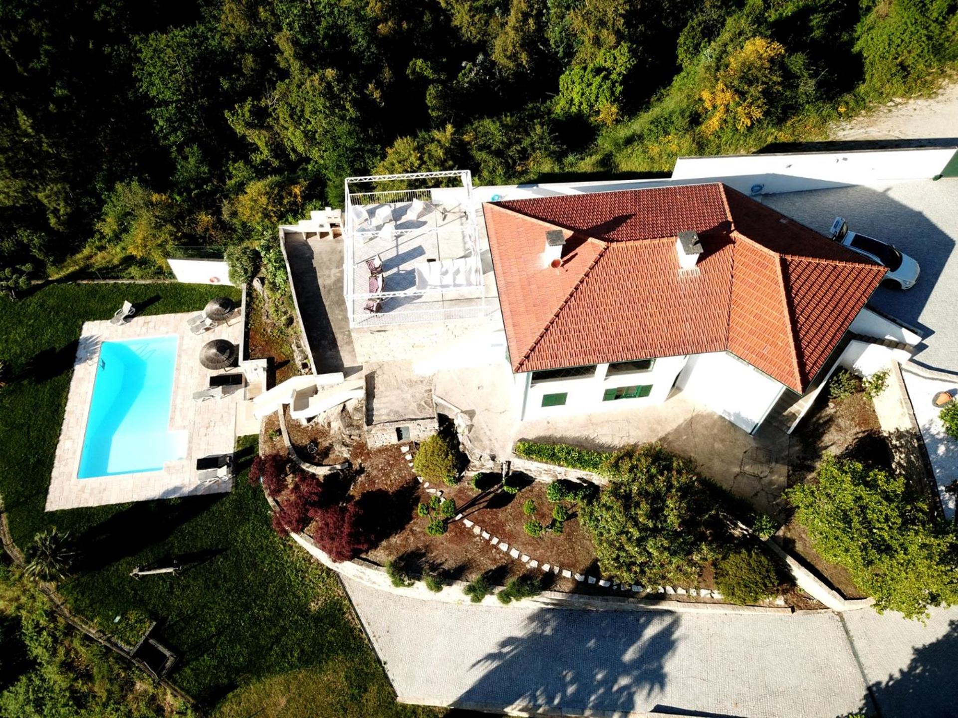 Three-Bedroom House - Photo 104