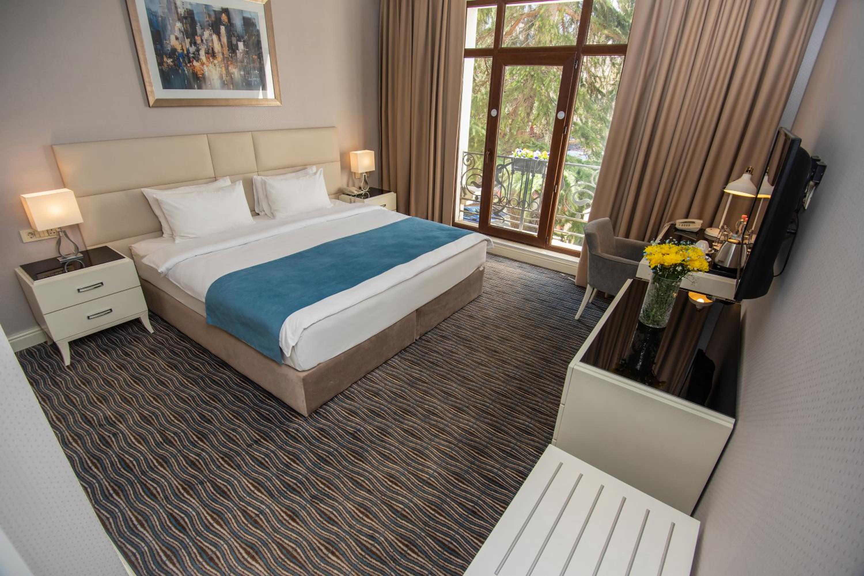 Classic Double Room - Photo 1