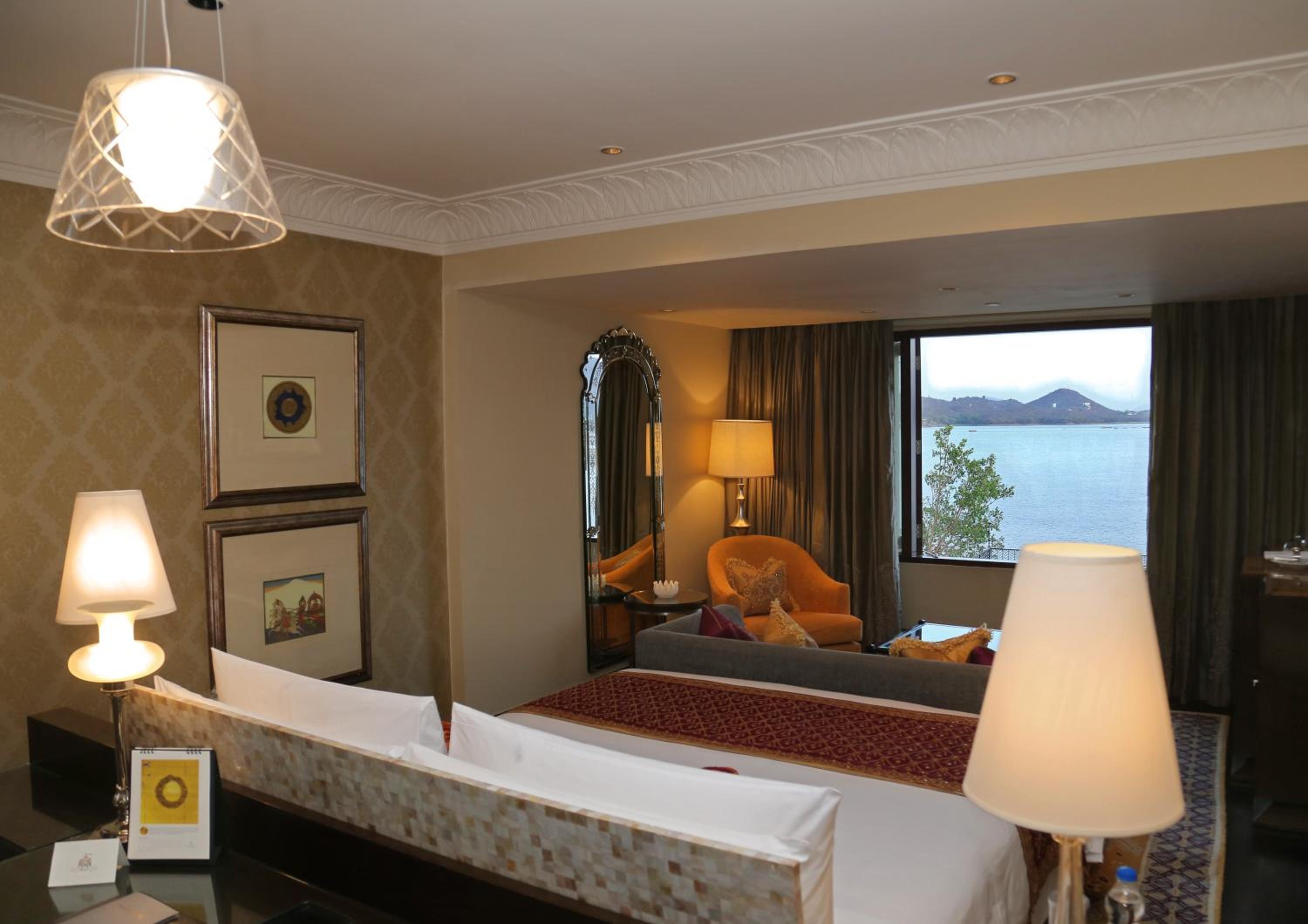 Grand Heritage Lake View