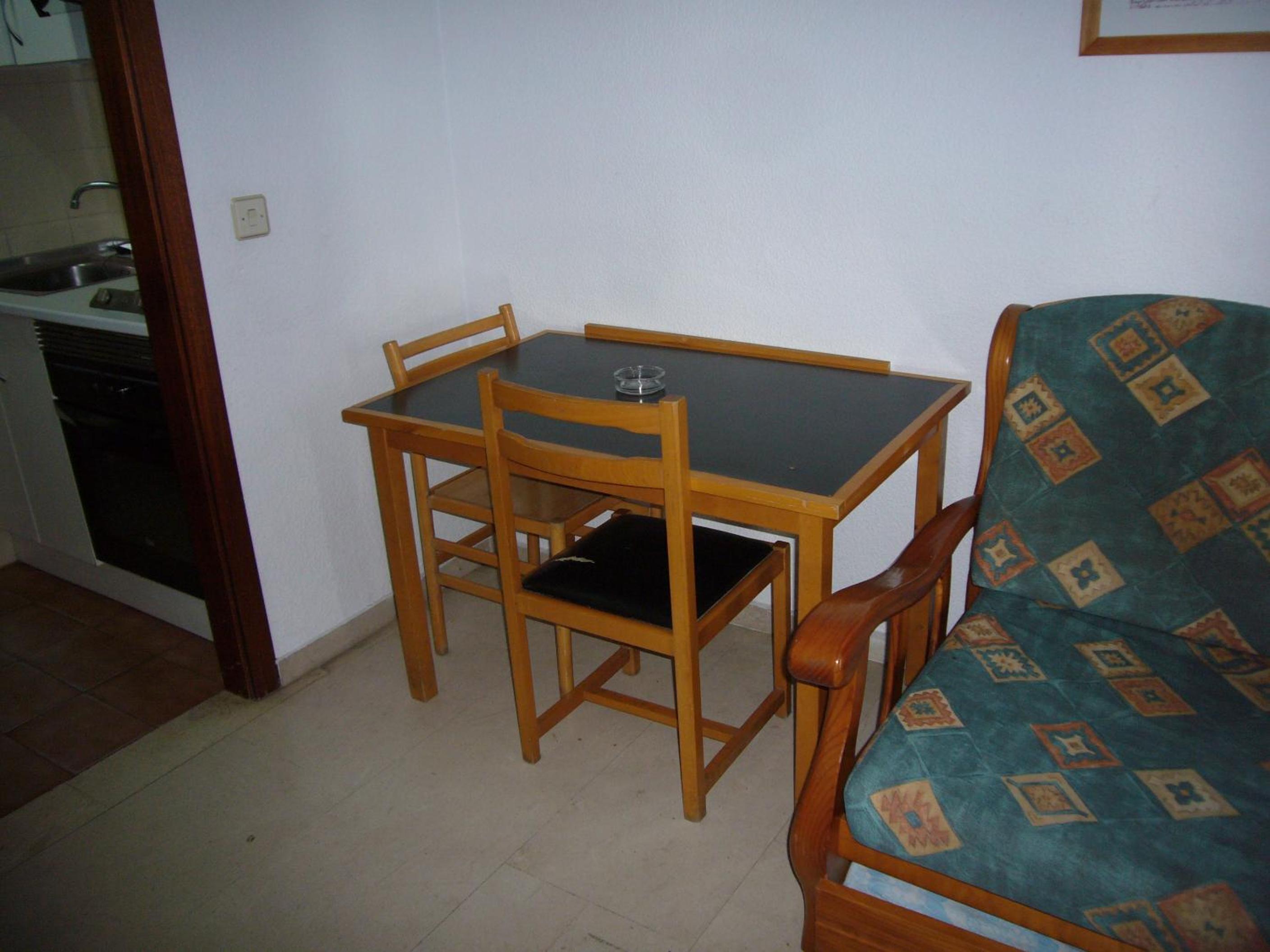 One-Bedroom Apartment - Photo 21