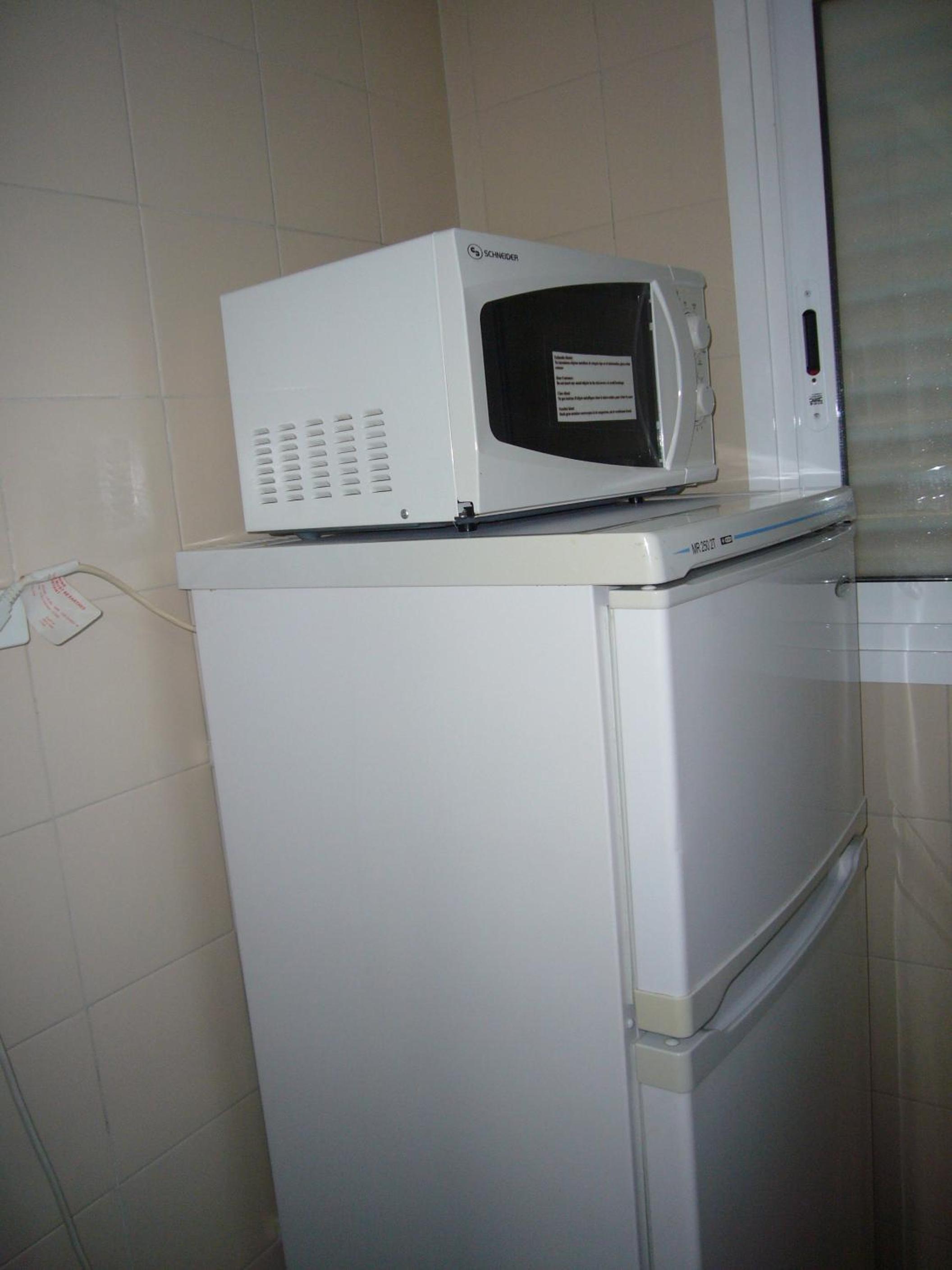 One-Bedroom Apartment - Photo 9