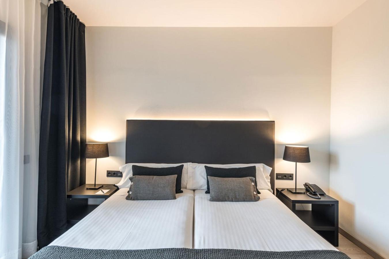 Habitación Doble o con Dos Camas