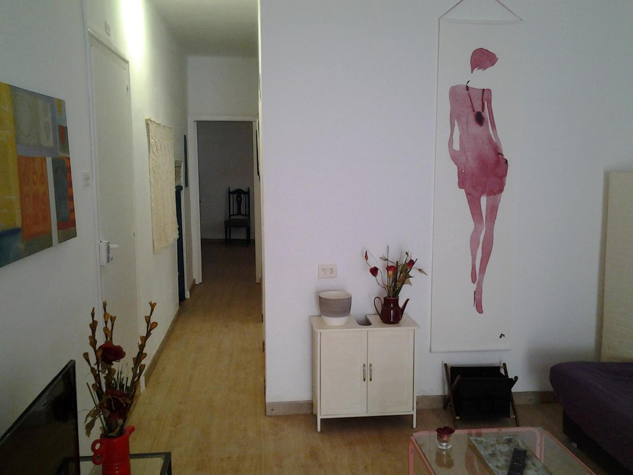 Two-Bedroom Apartment - Photo 18