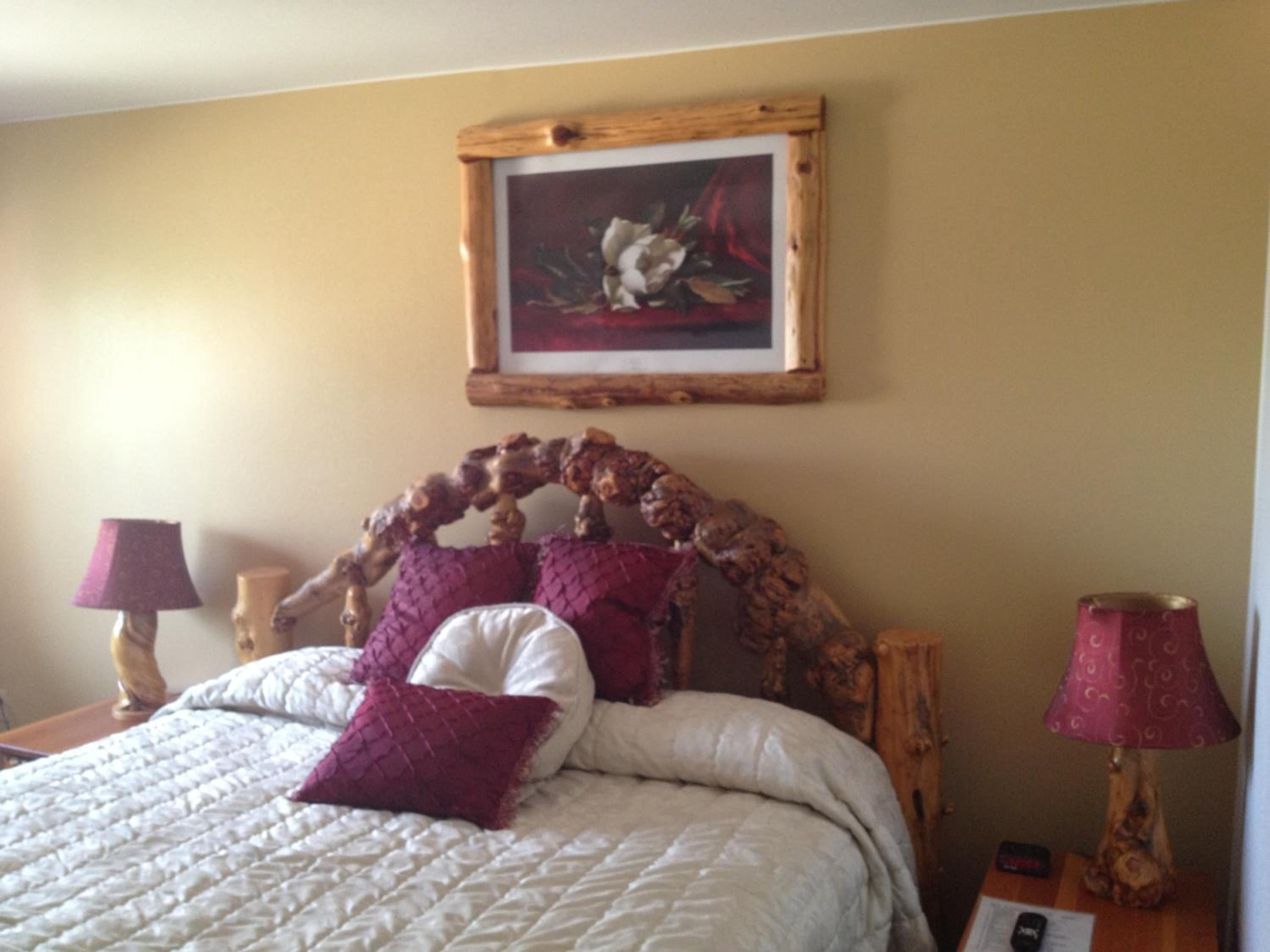 King Suite with Spa Bath photo 3
