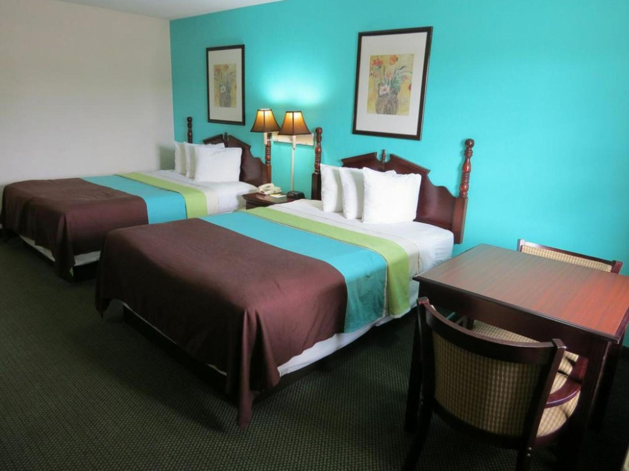 Double Room with Two Double Beds - Non-Smoking - Photo 1