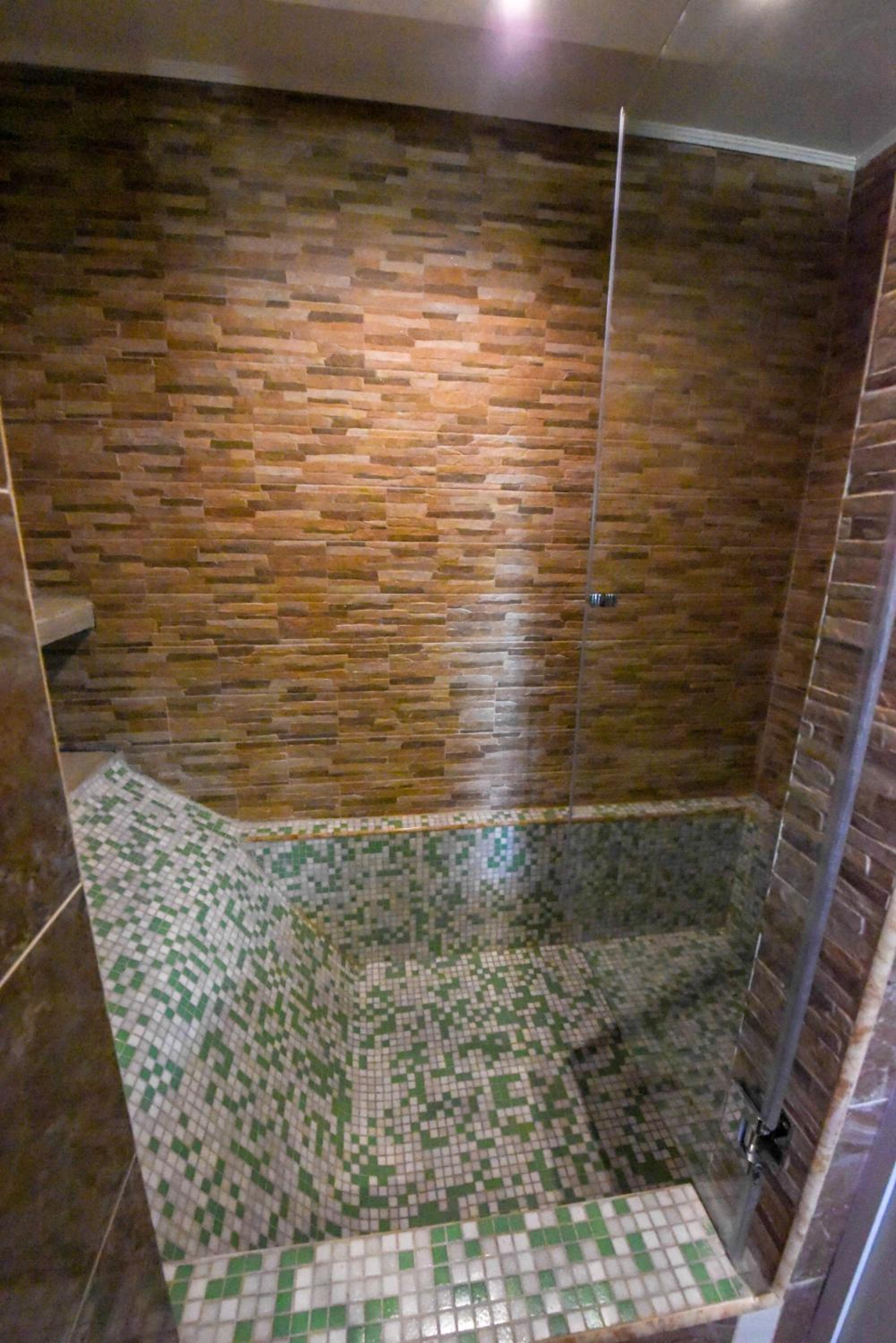 Junior Suite with Sauna - Photo 7