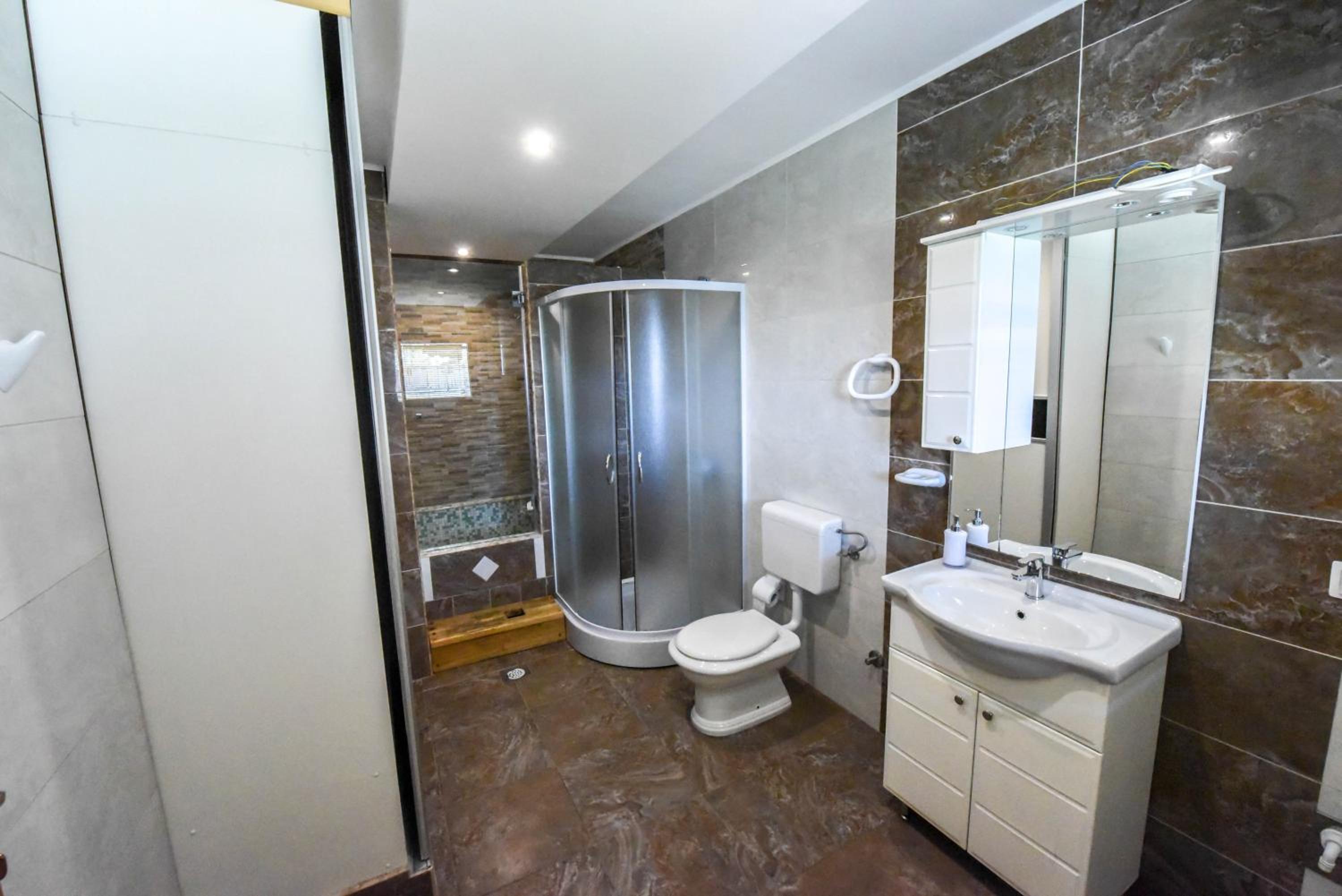 Junior Suite with Sauna - Photo 6