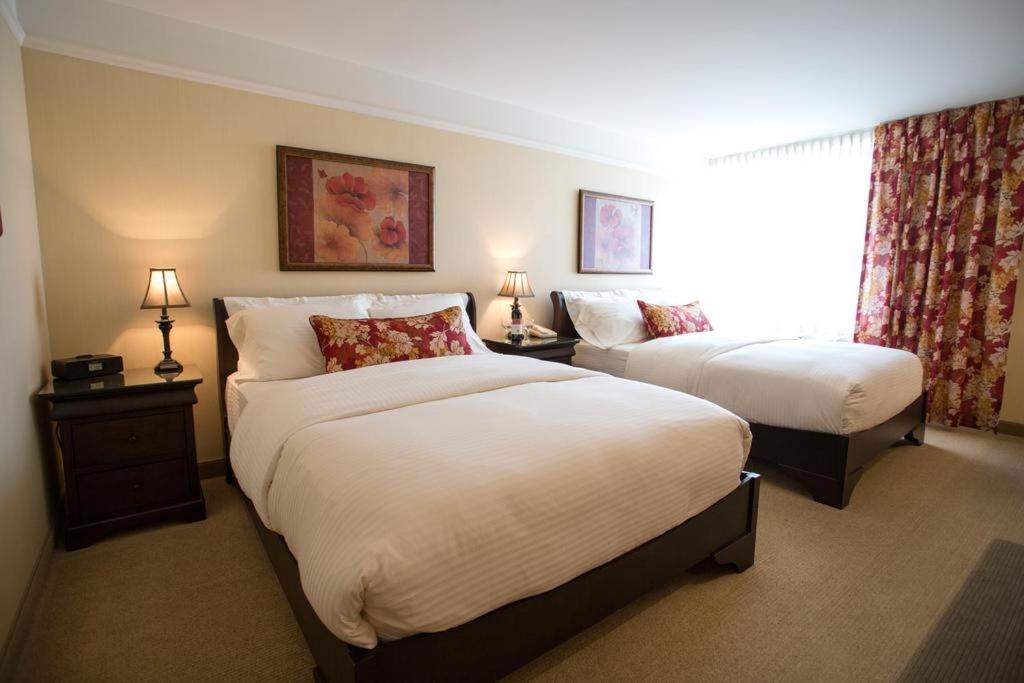 Queen Room