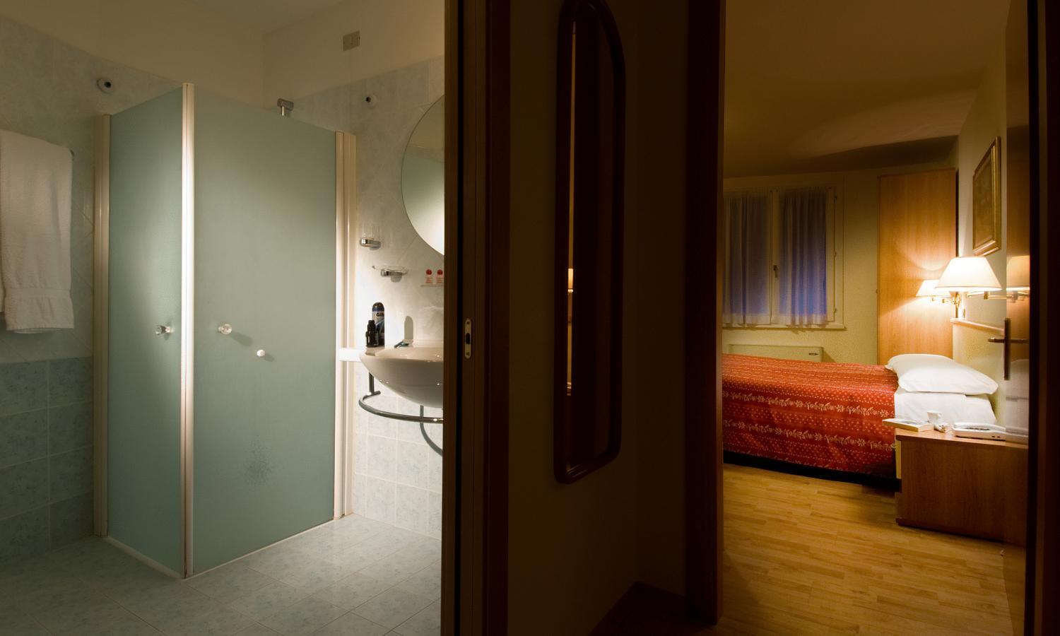 Triple Room - Photo 2