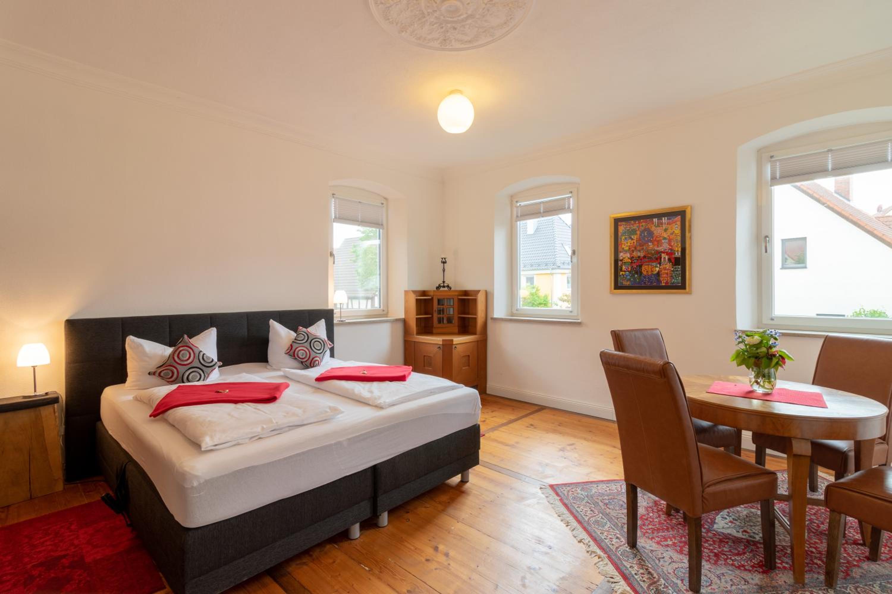 Apartment - Ground Floor photo 1