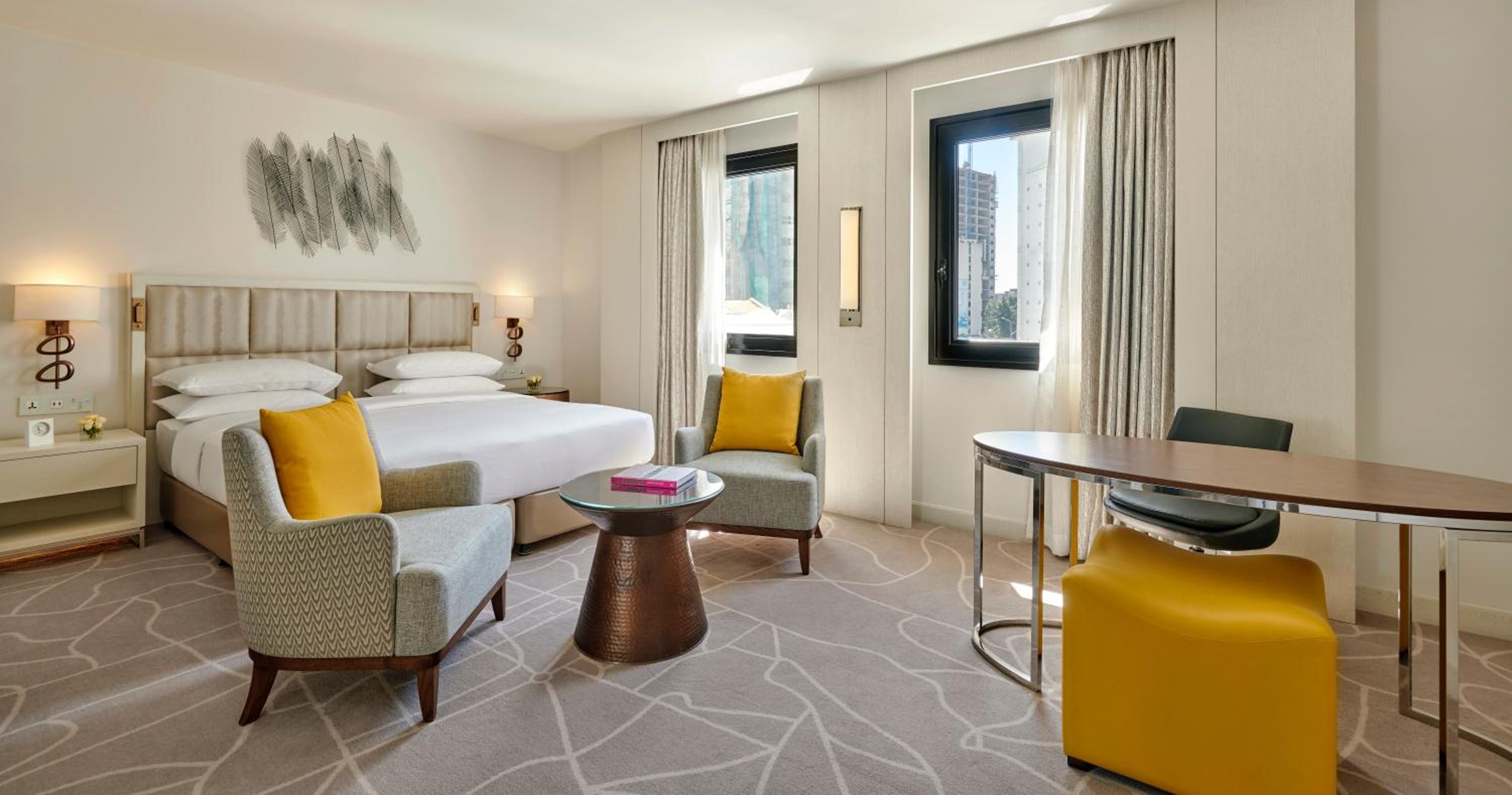 Deluxe King Room photo 1