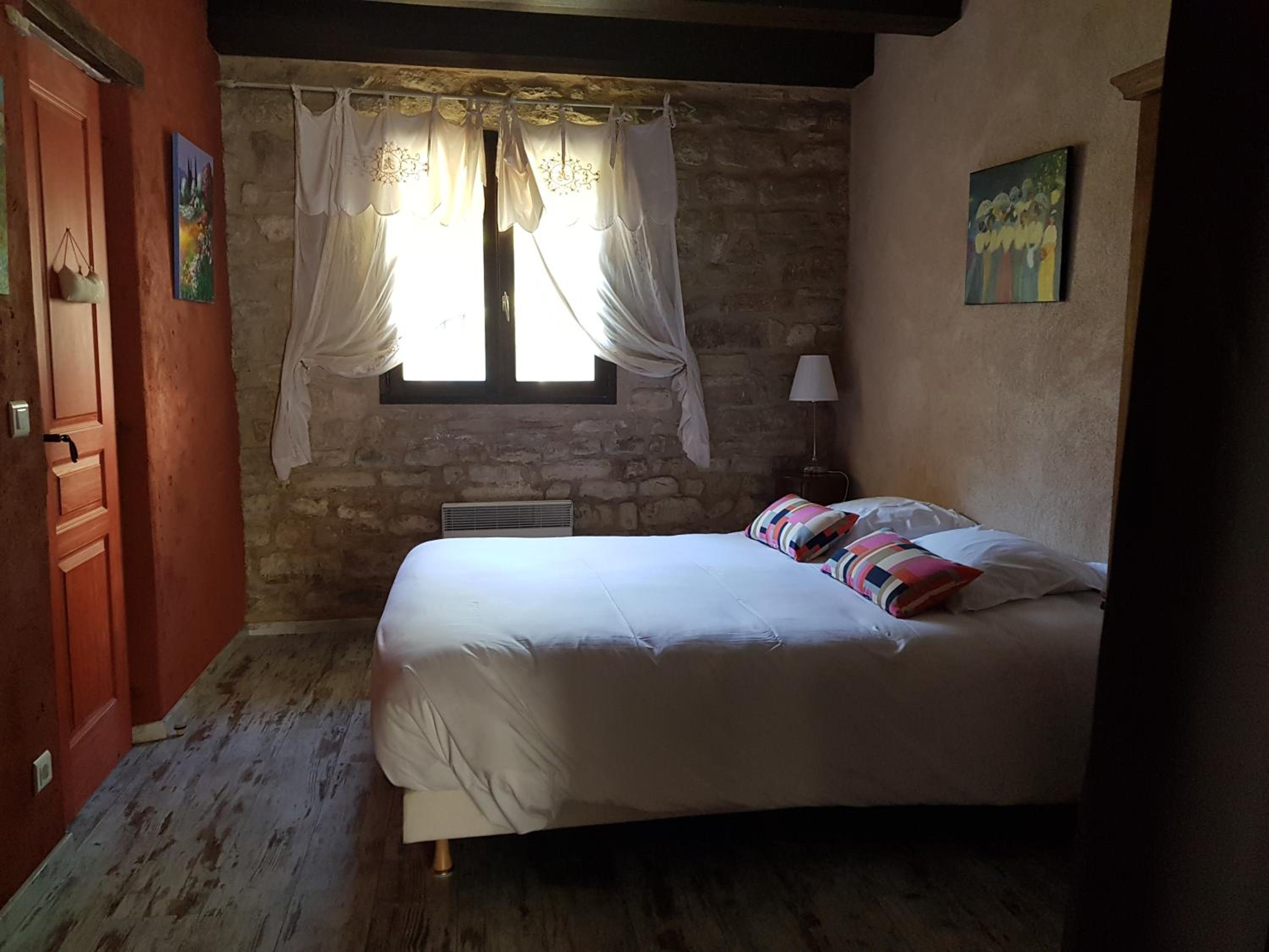 Charm Quadruple Room photo 3