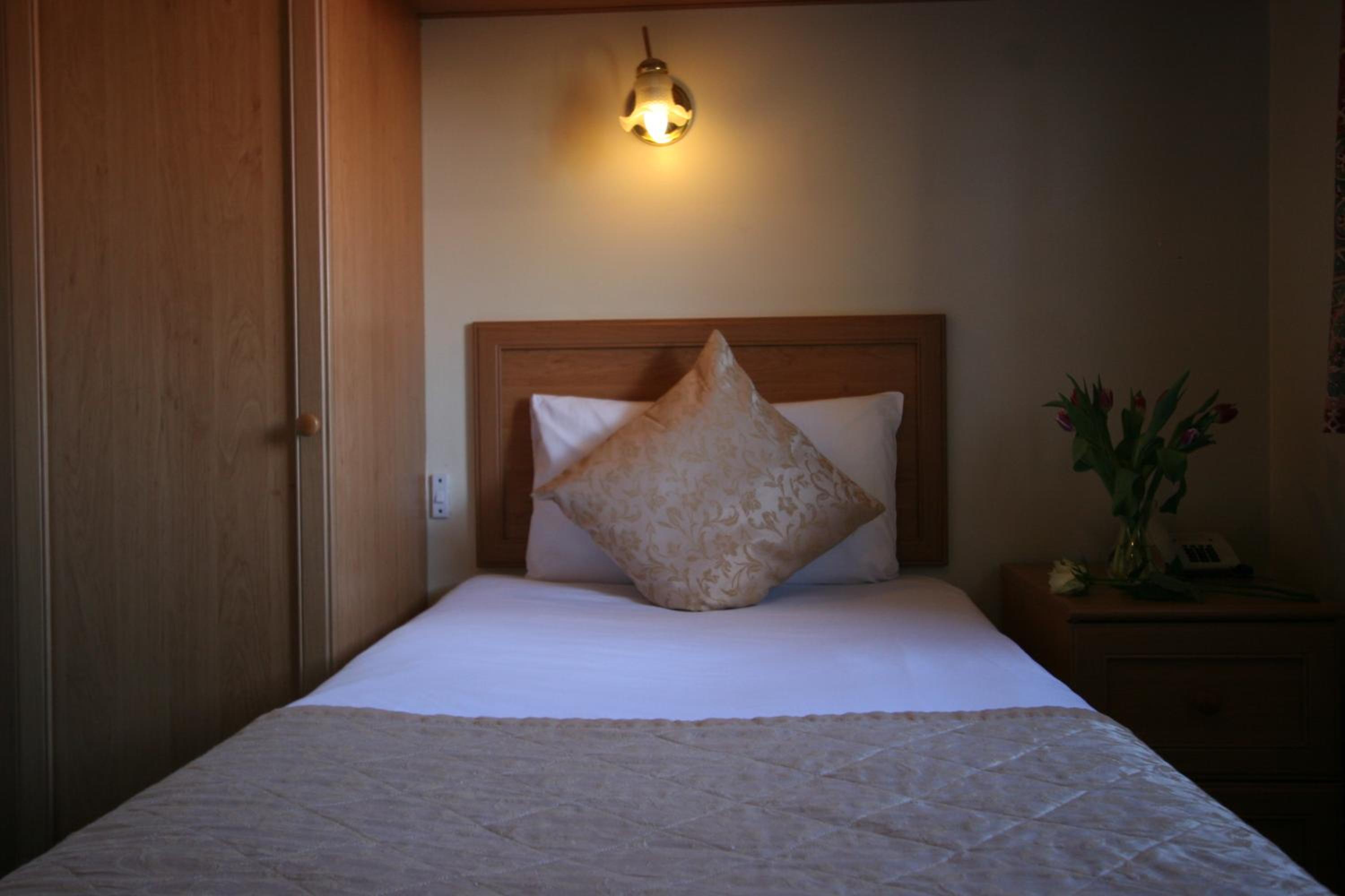 Single Room photo 1