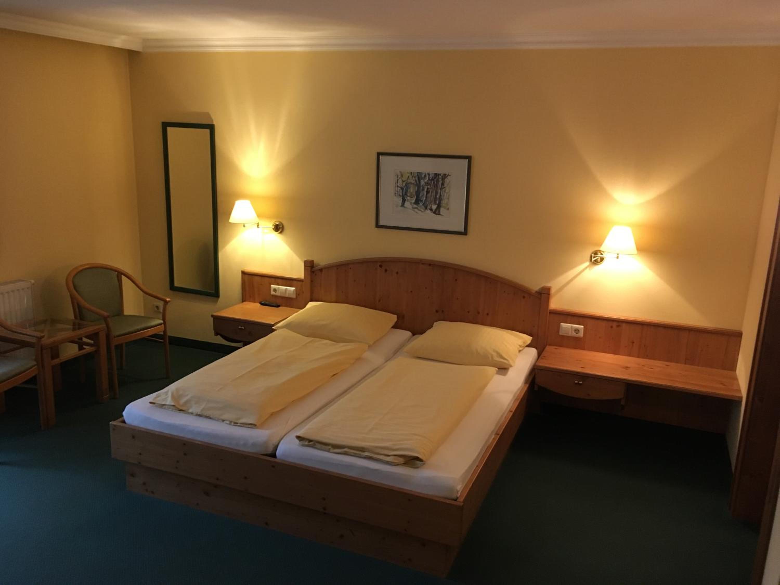 Double Room - Photo 5