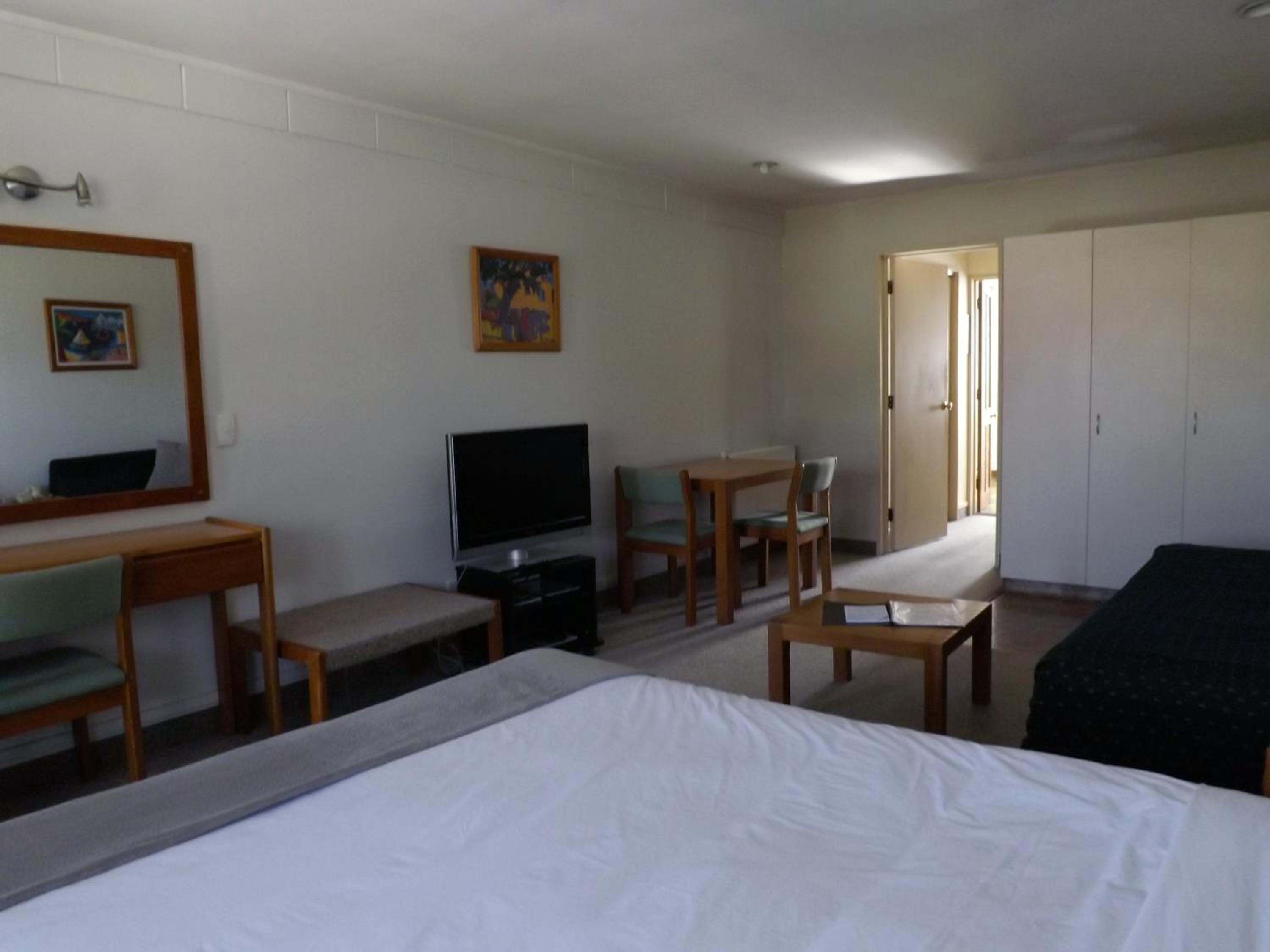 Mineral Spa Studio Suite (2 People only) - Photo 7