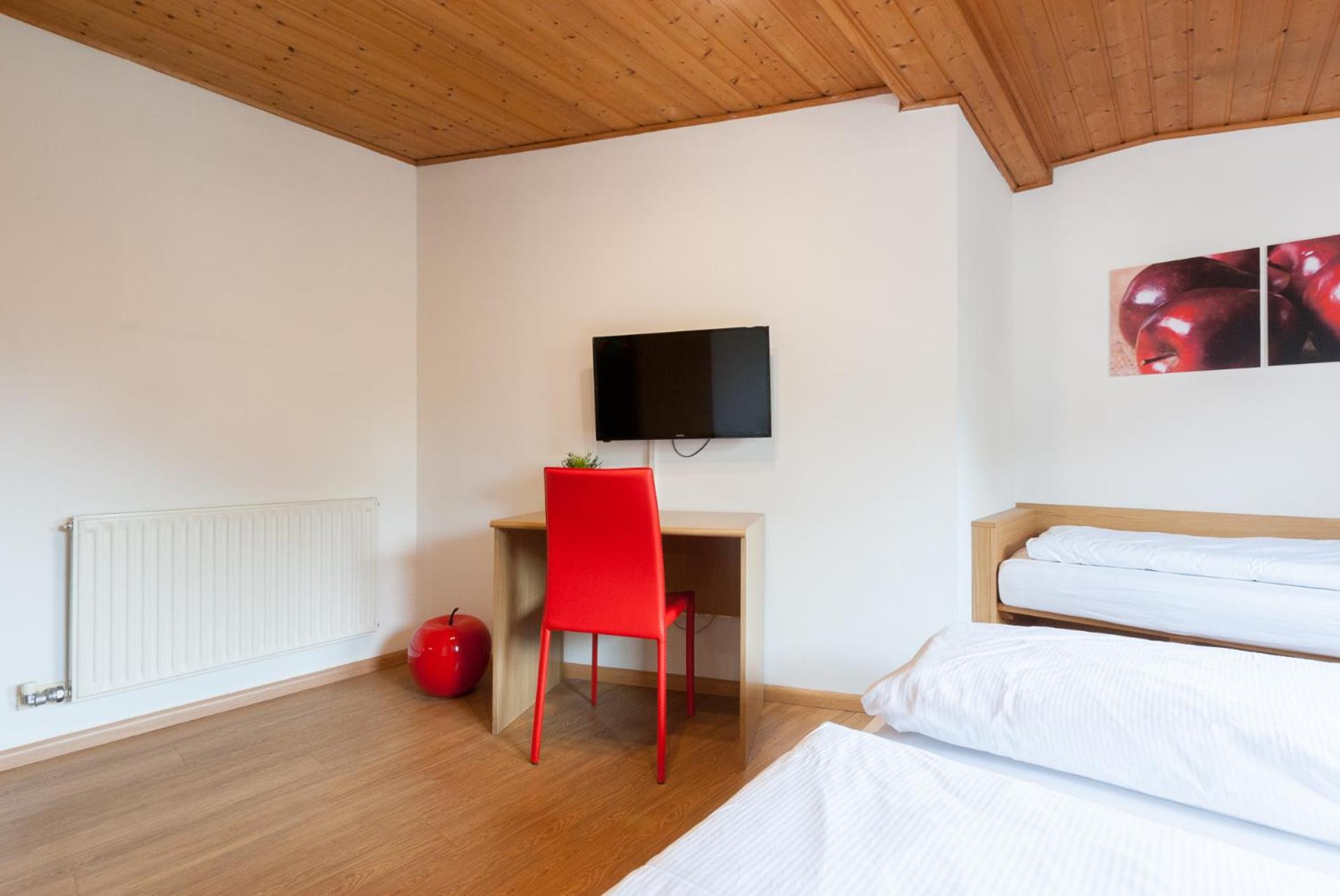 Standard Triple Room - Photo 5