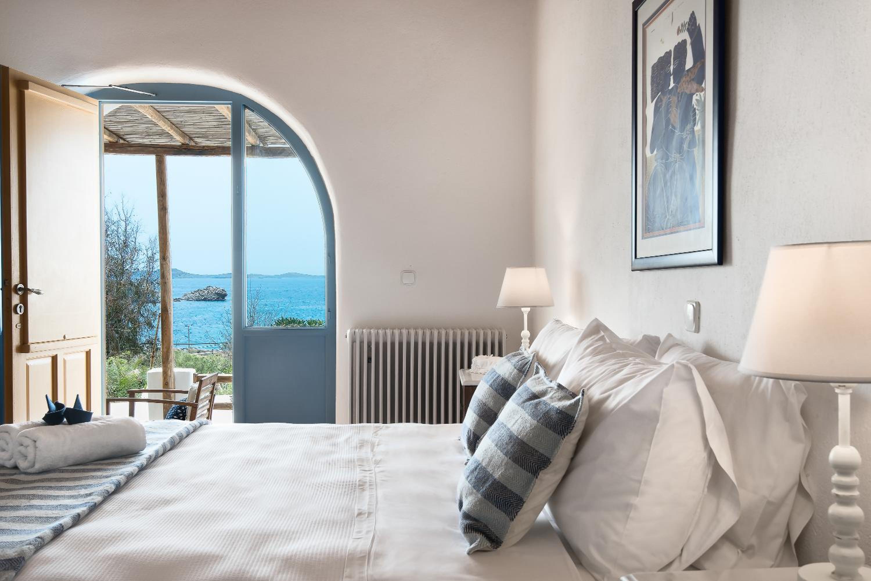 2 Bedroom Superior Apartment with Sea View photo 1