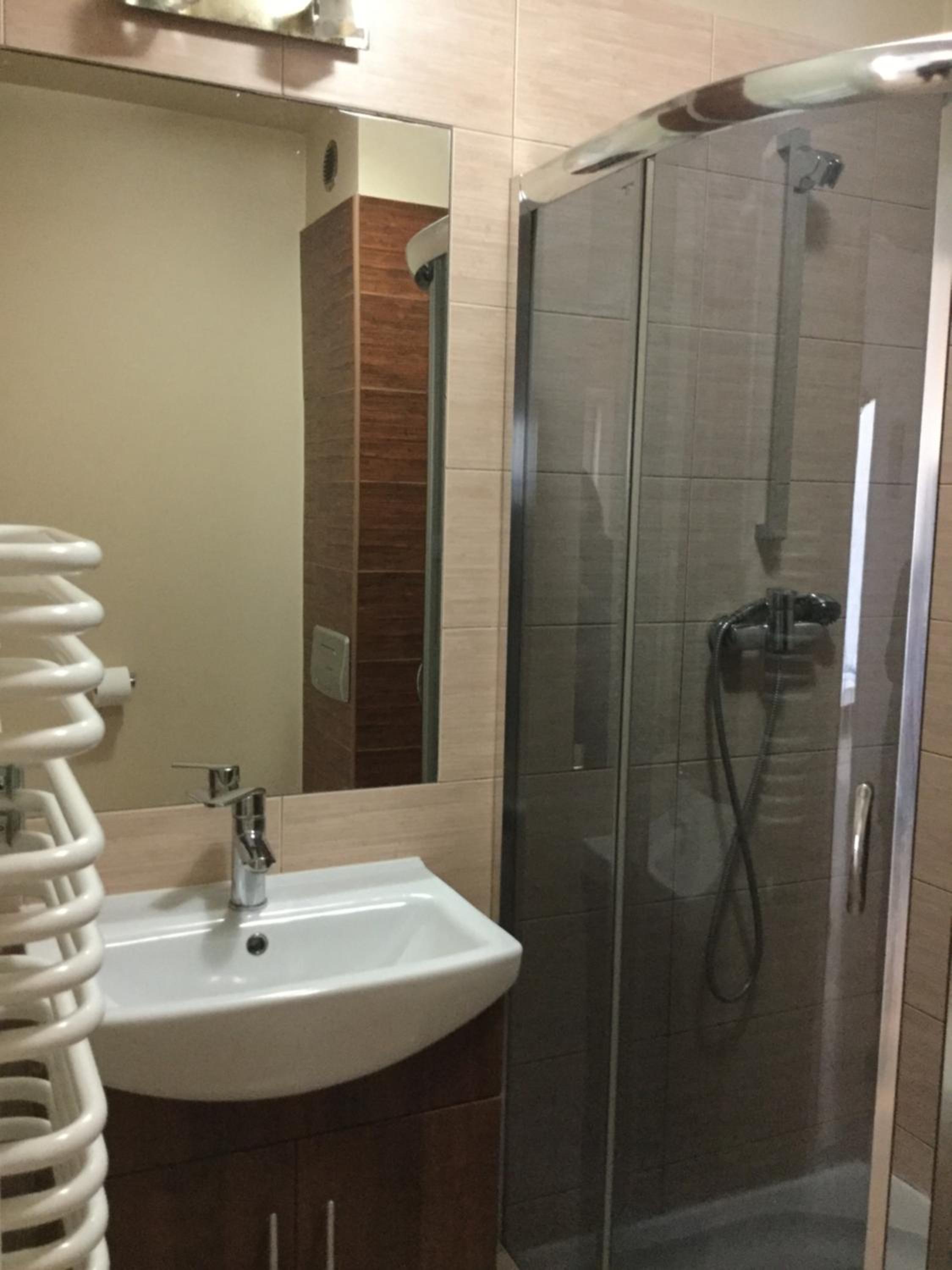 Two-Bedroom Apartment - Photo 2