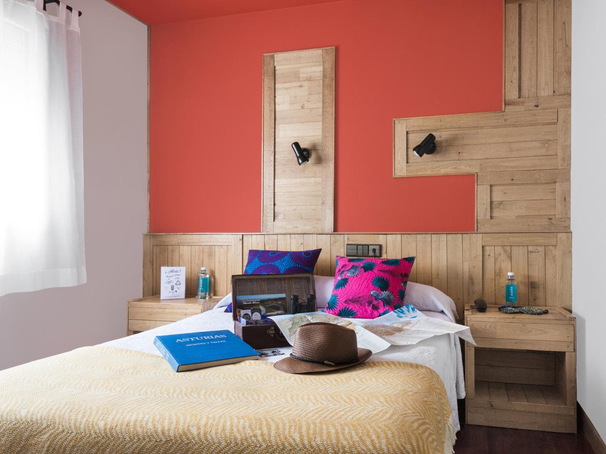Budget Double Room photo 3