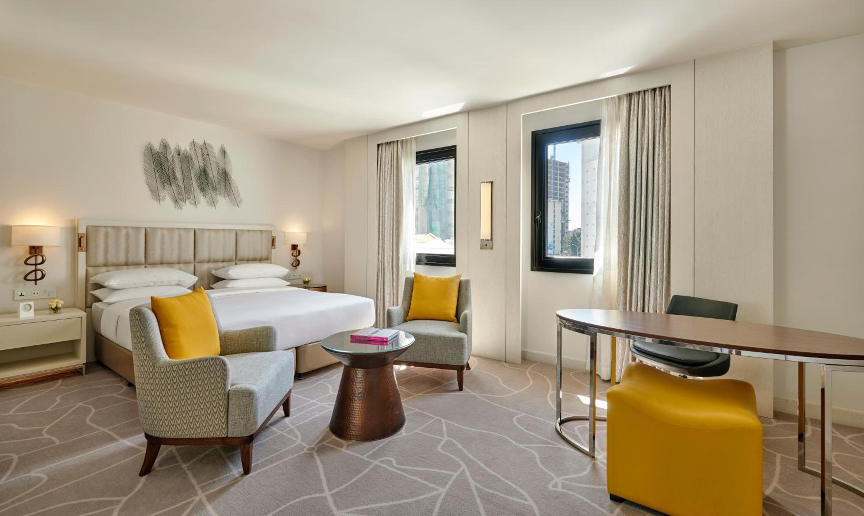 Deluxe King Room with Garden View photo 1