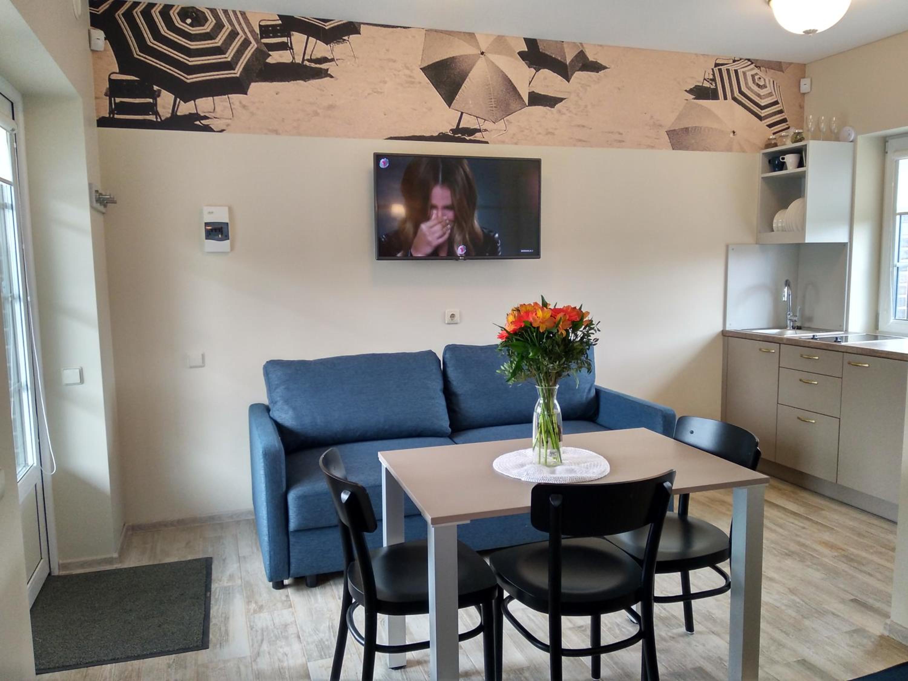 Studio Apartment - Photo 37