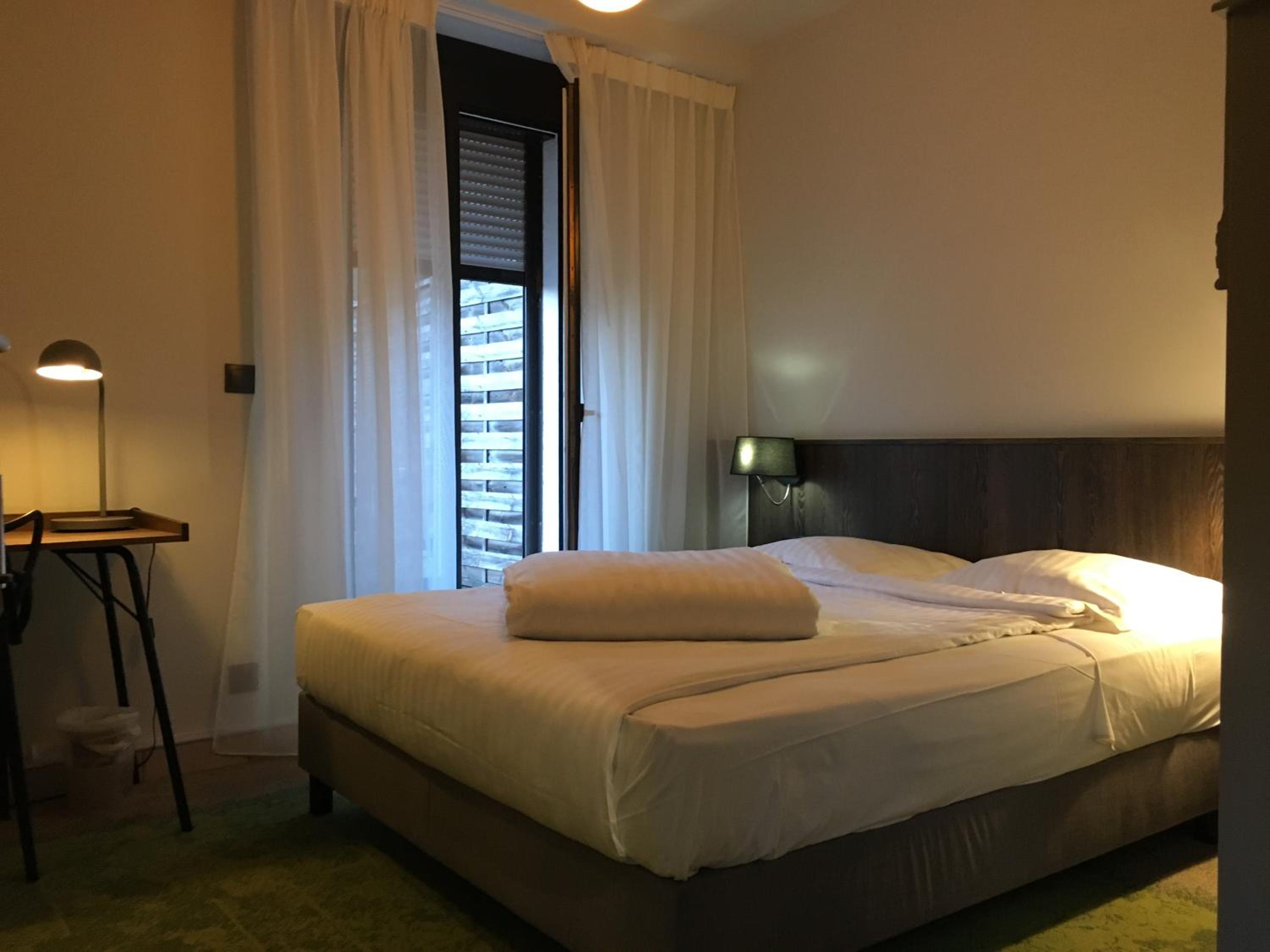 Standard Double Room photo 3