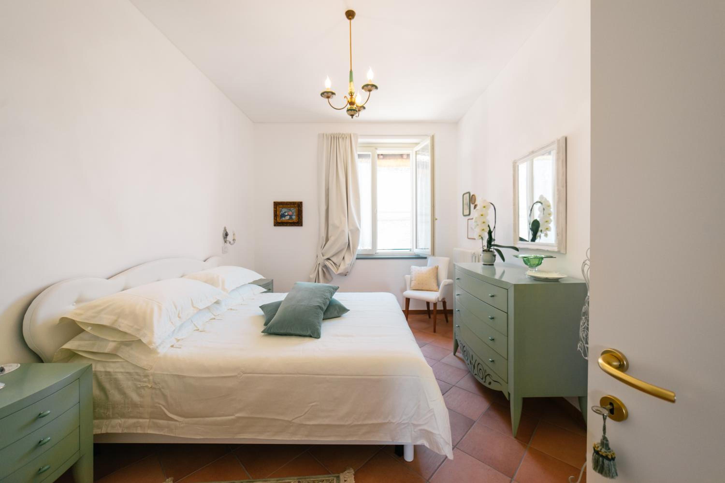 Standard Double Room photo 3