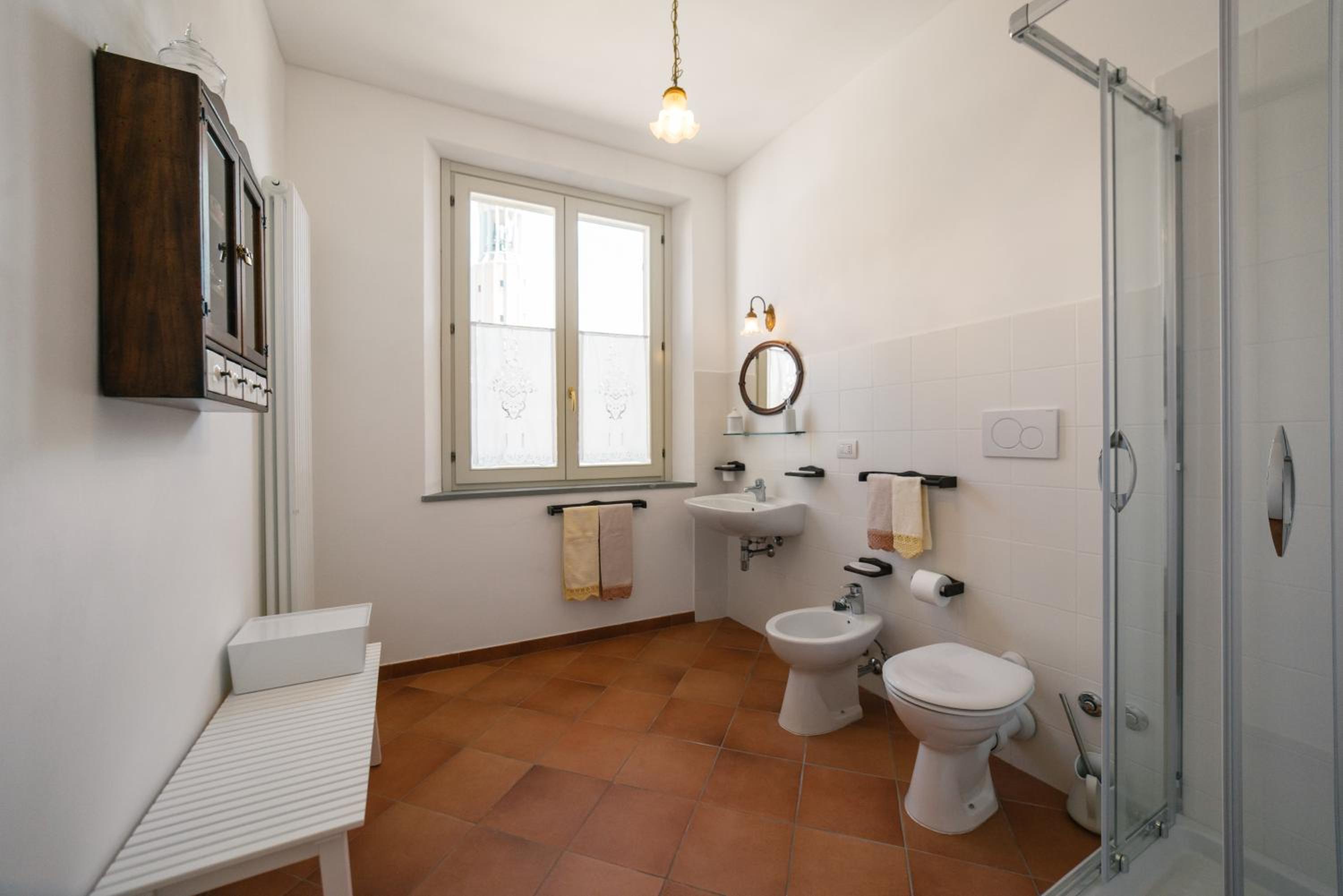 Large Double Room photo 3