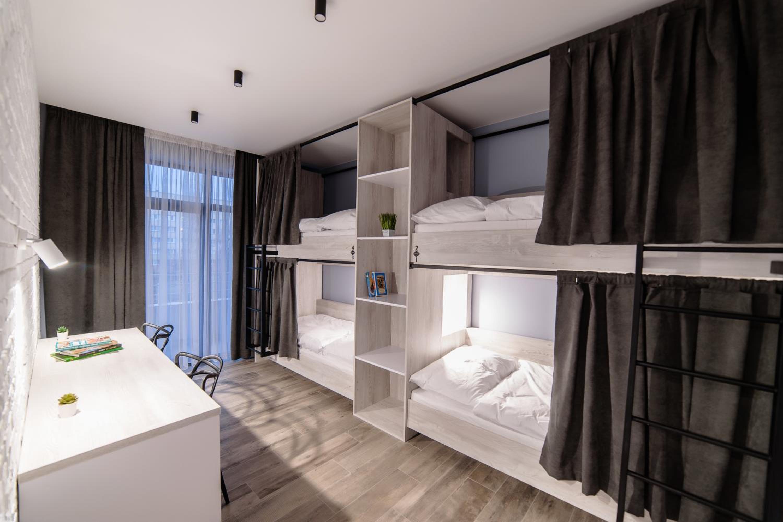 Bed in 4-Bed Dormitory Room photo 3