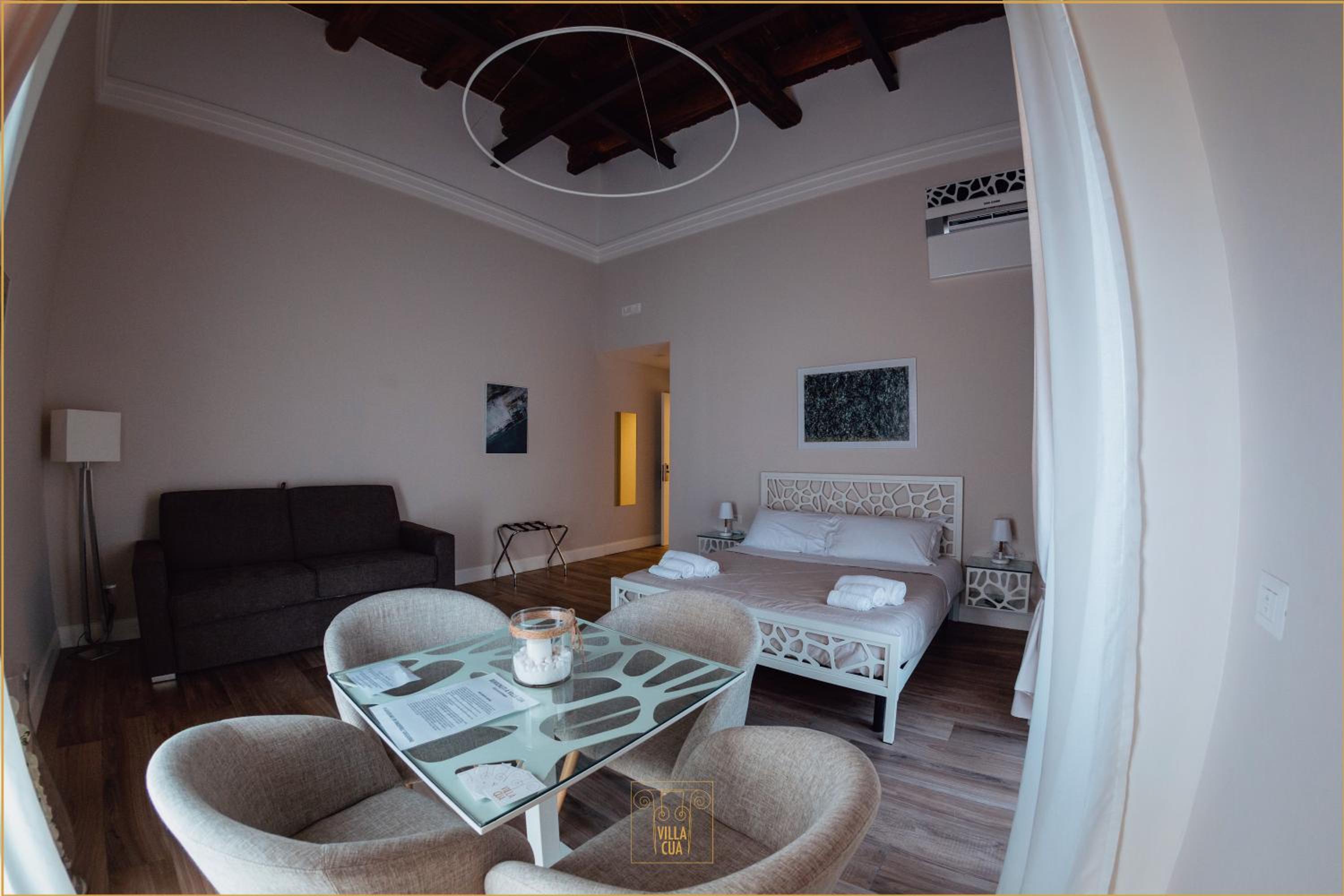 Deluxe Double Room with Sea View - Photo 25